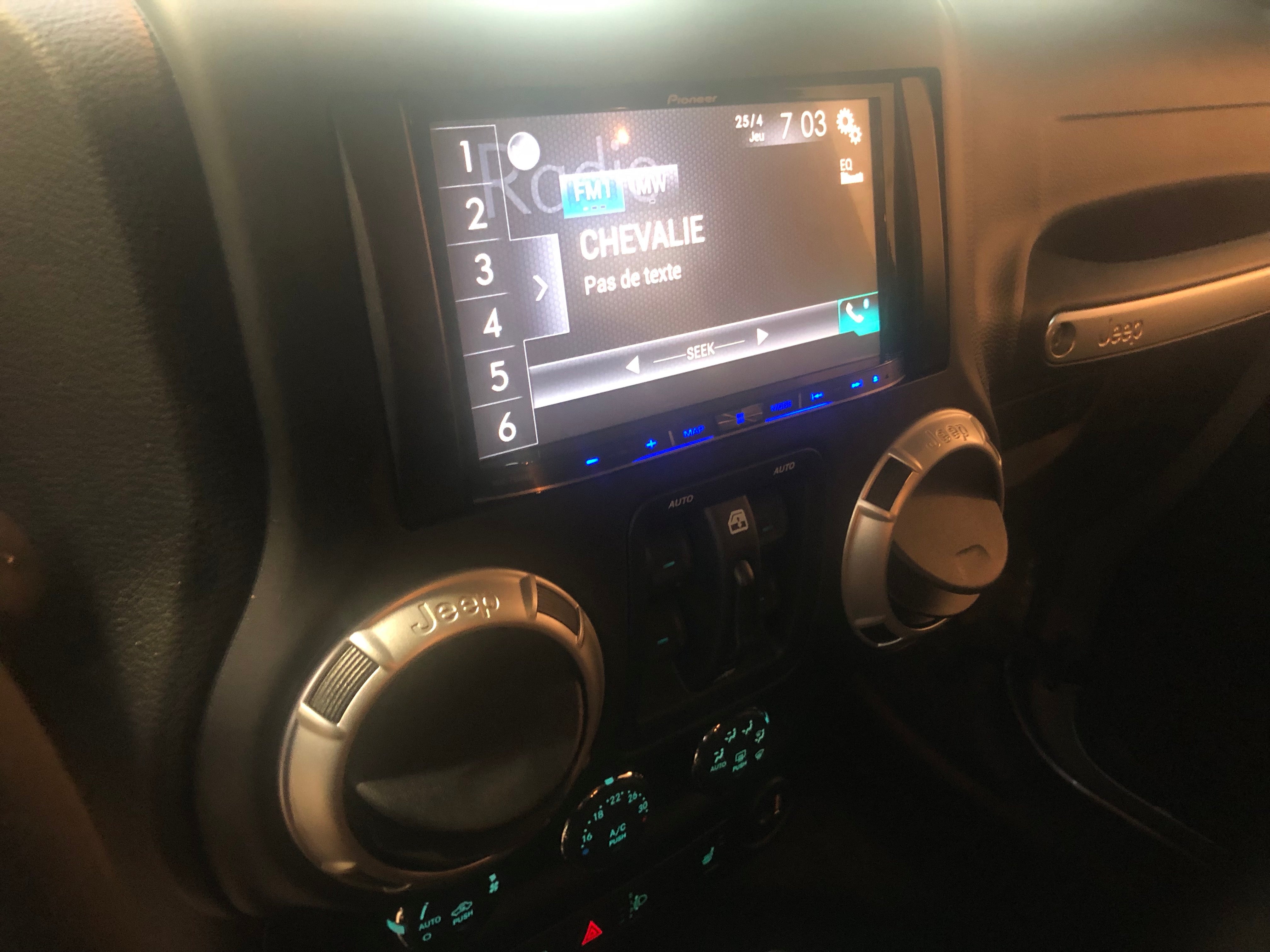 Jeep Wrangler Unlimited V6 3.6 Sahara BVA