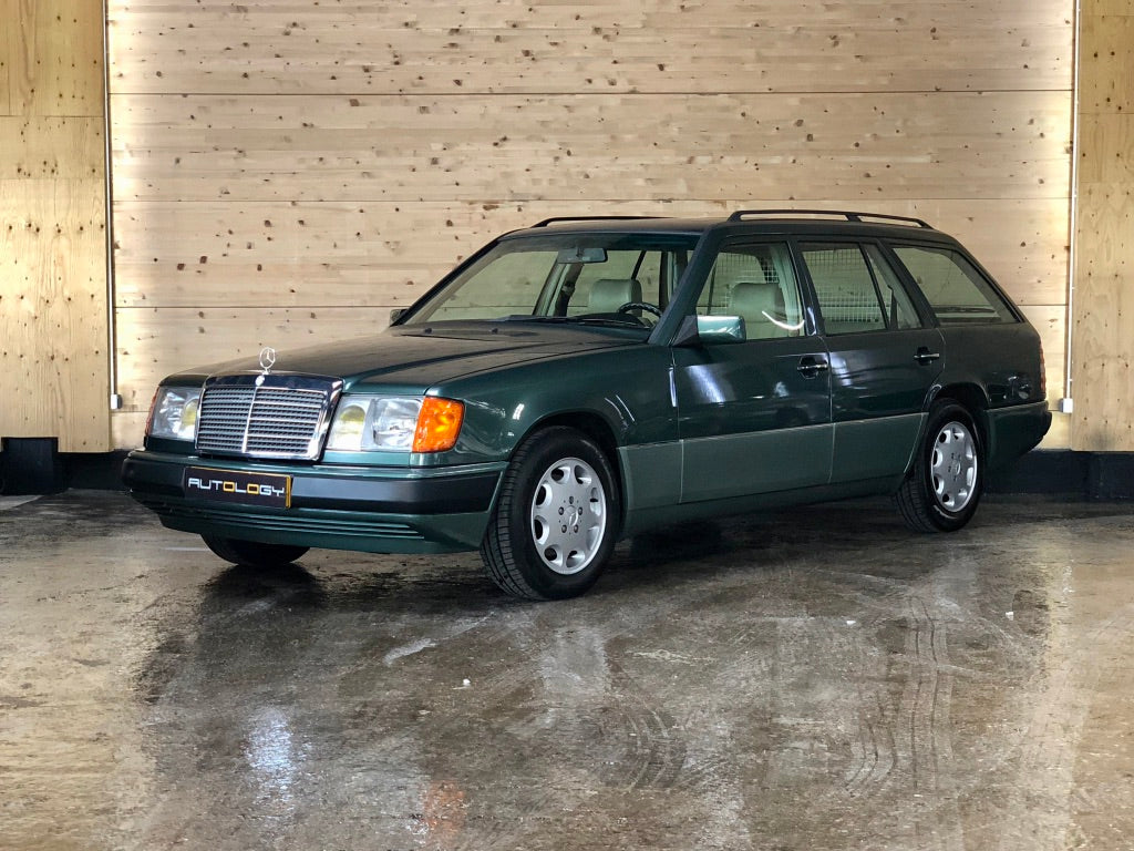 Mercedes 300TE-24 BVA