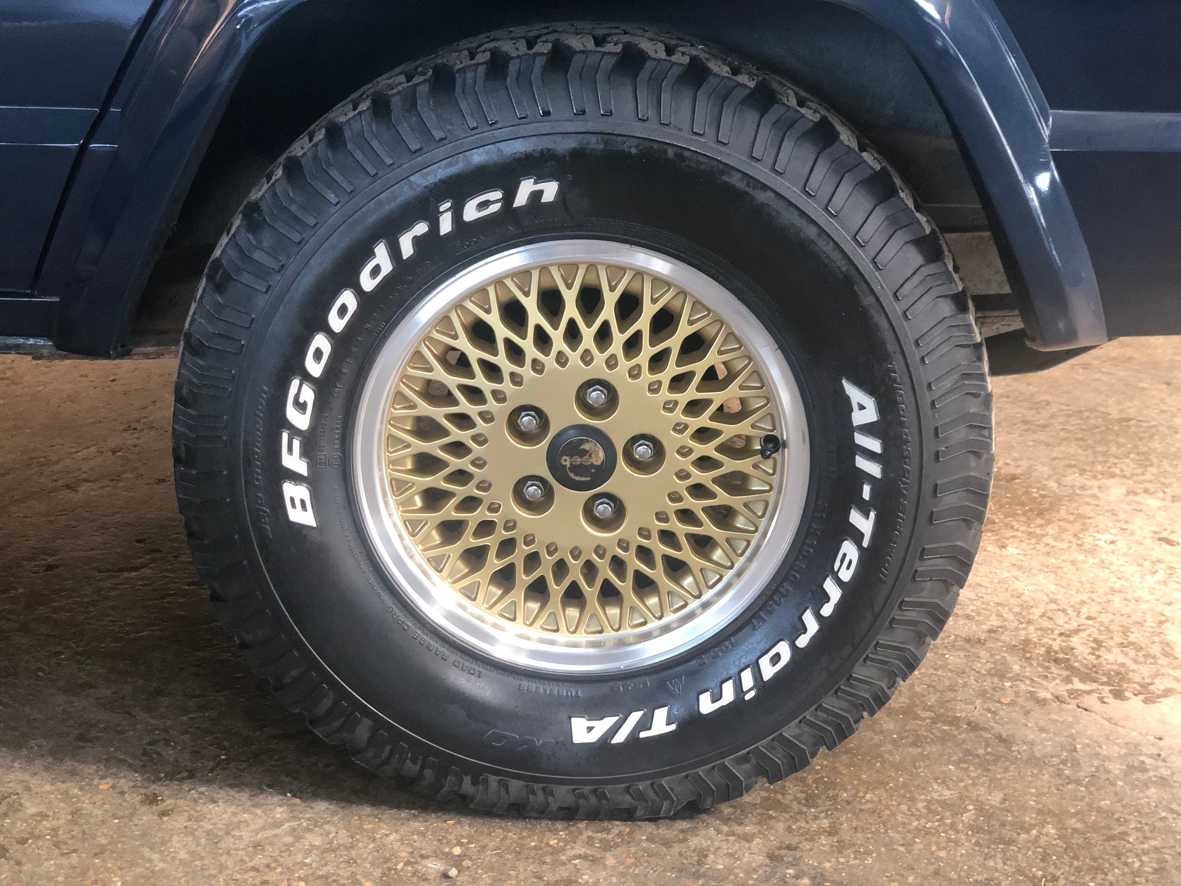 Jeep Cherokee 4.0 Limited BVA