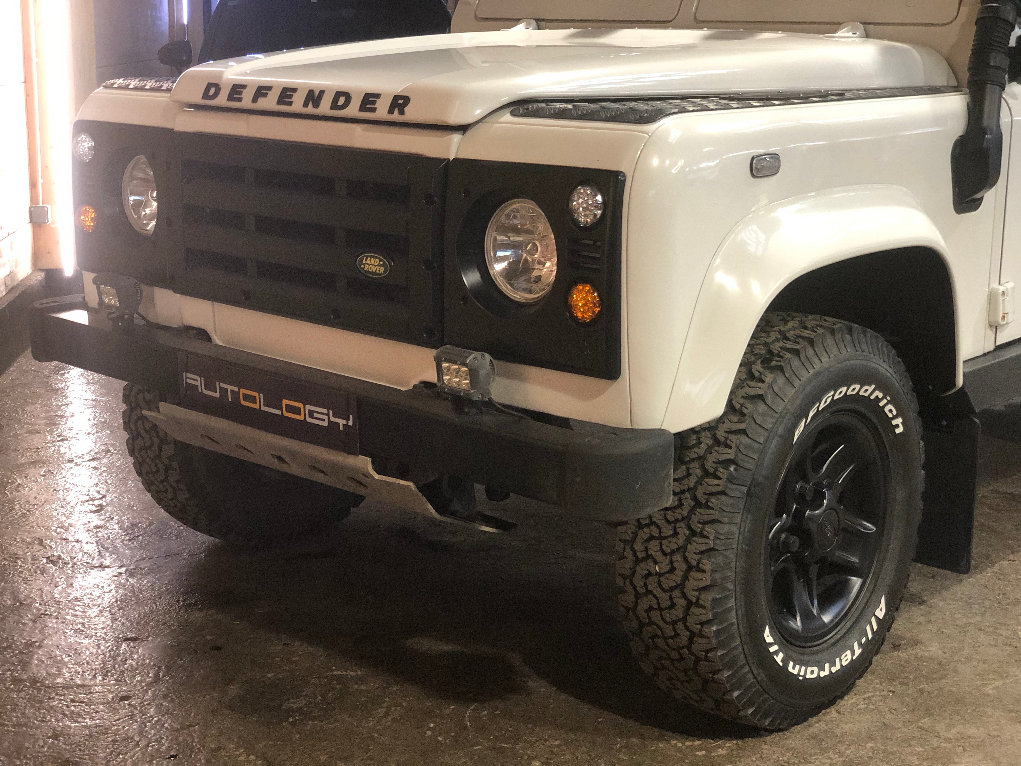 Land Rover Defender 90 HT 200tdi
