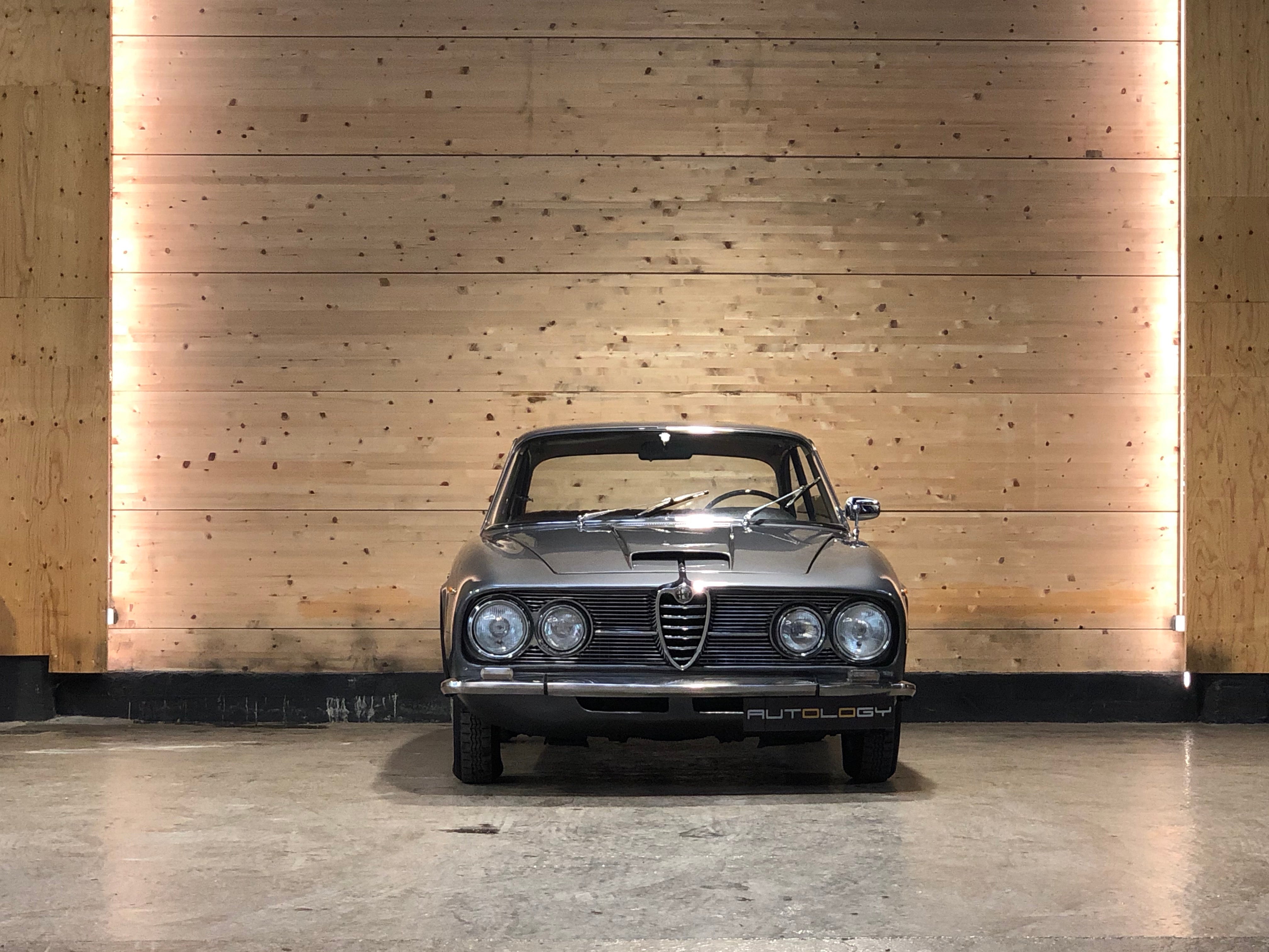 Alfa Romeo 2600 Sprint