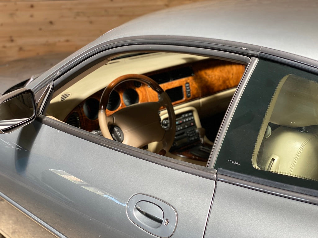 Jaguar XKR 4.2 BVA6