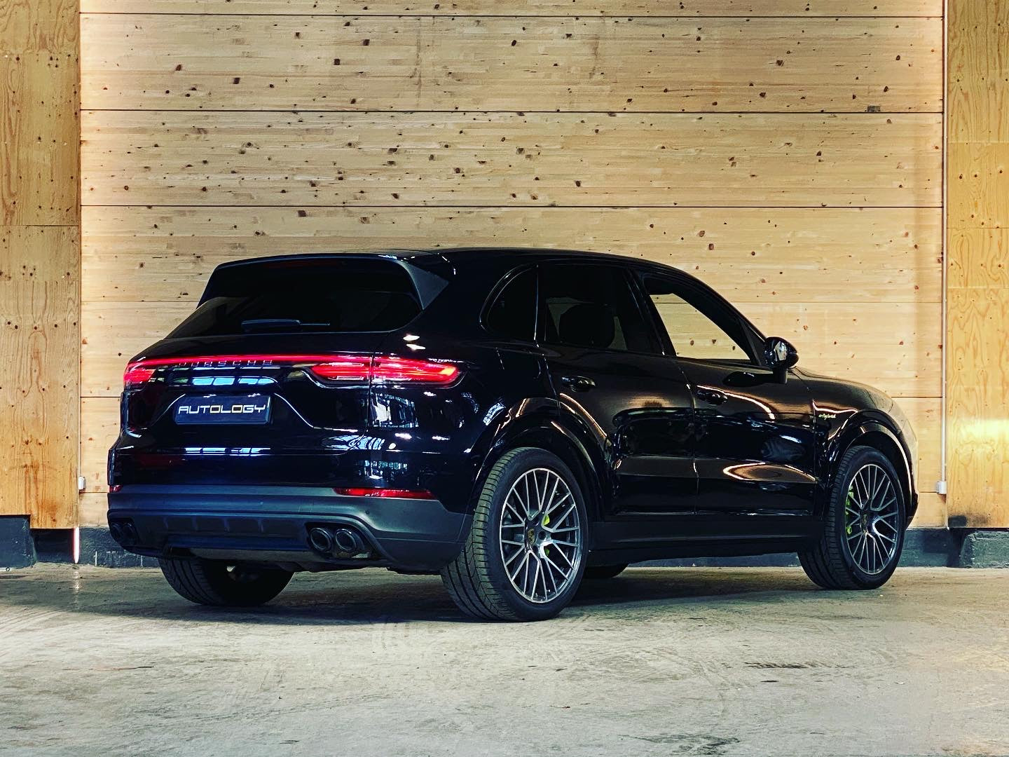 Porsche Cayenne E-Hybrid 462ch