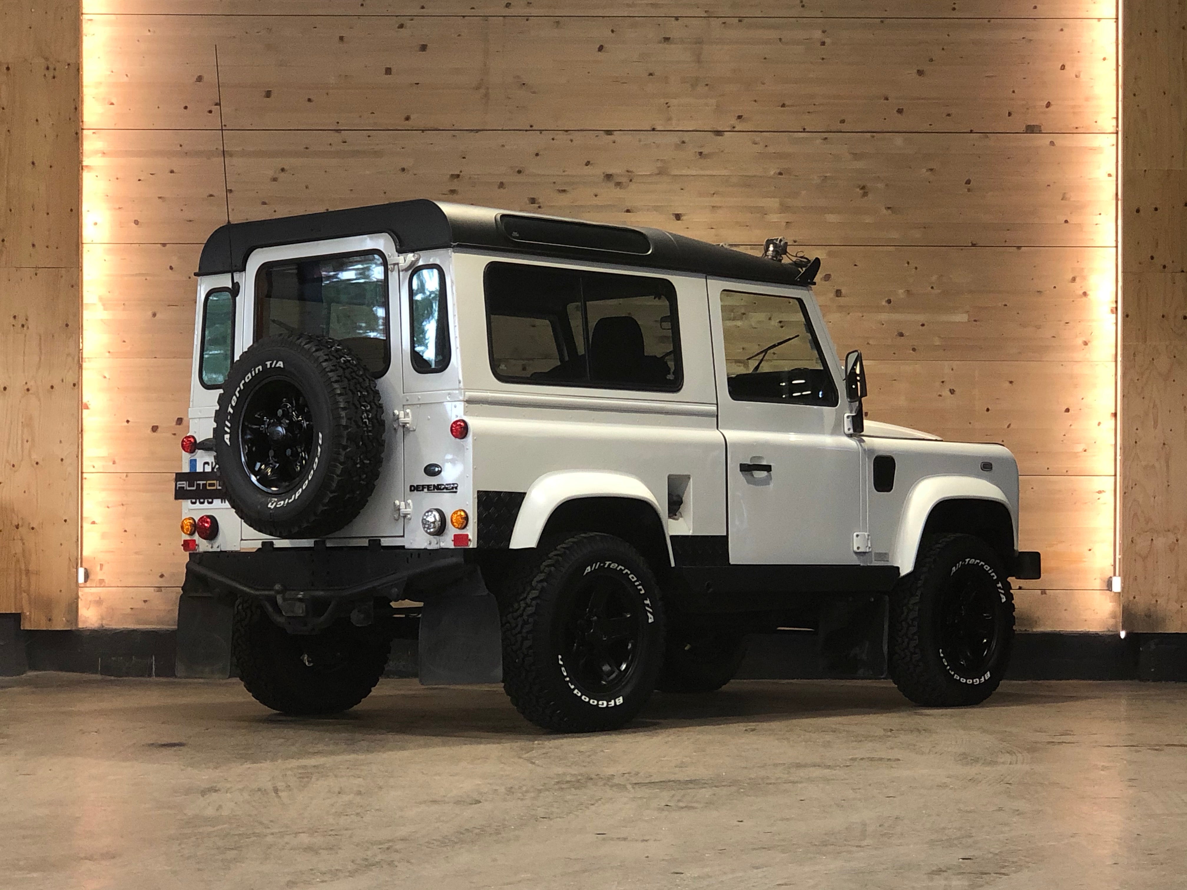 Land Rover Defender 90 HT 200tdi