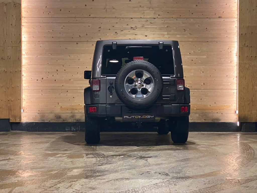 Jeep Wrangler JK Unlimited Sahara 3.6 V6