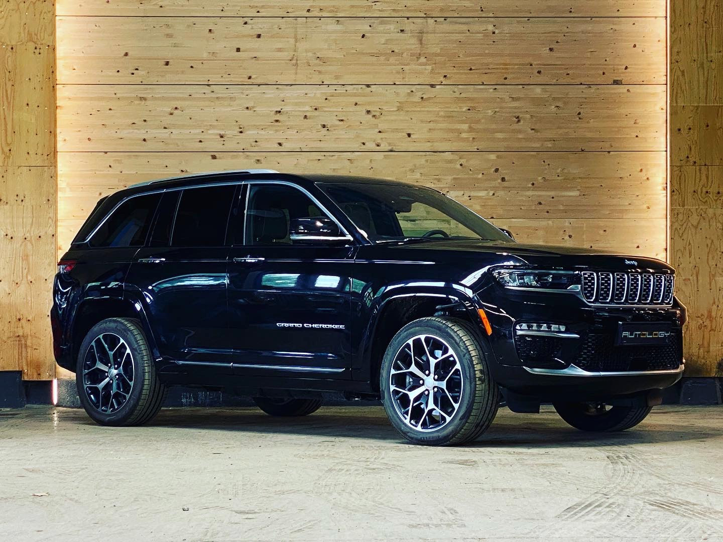 Jeep Grand Cherokee 4xe Exclusive Launch Edition
