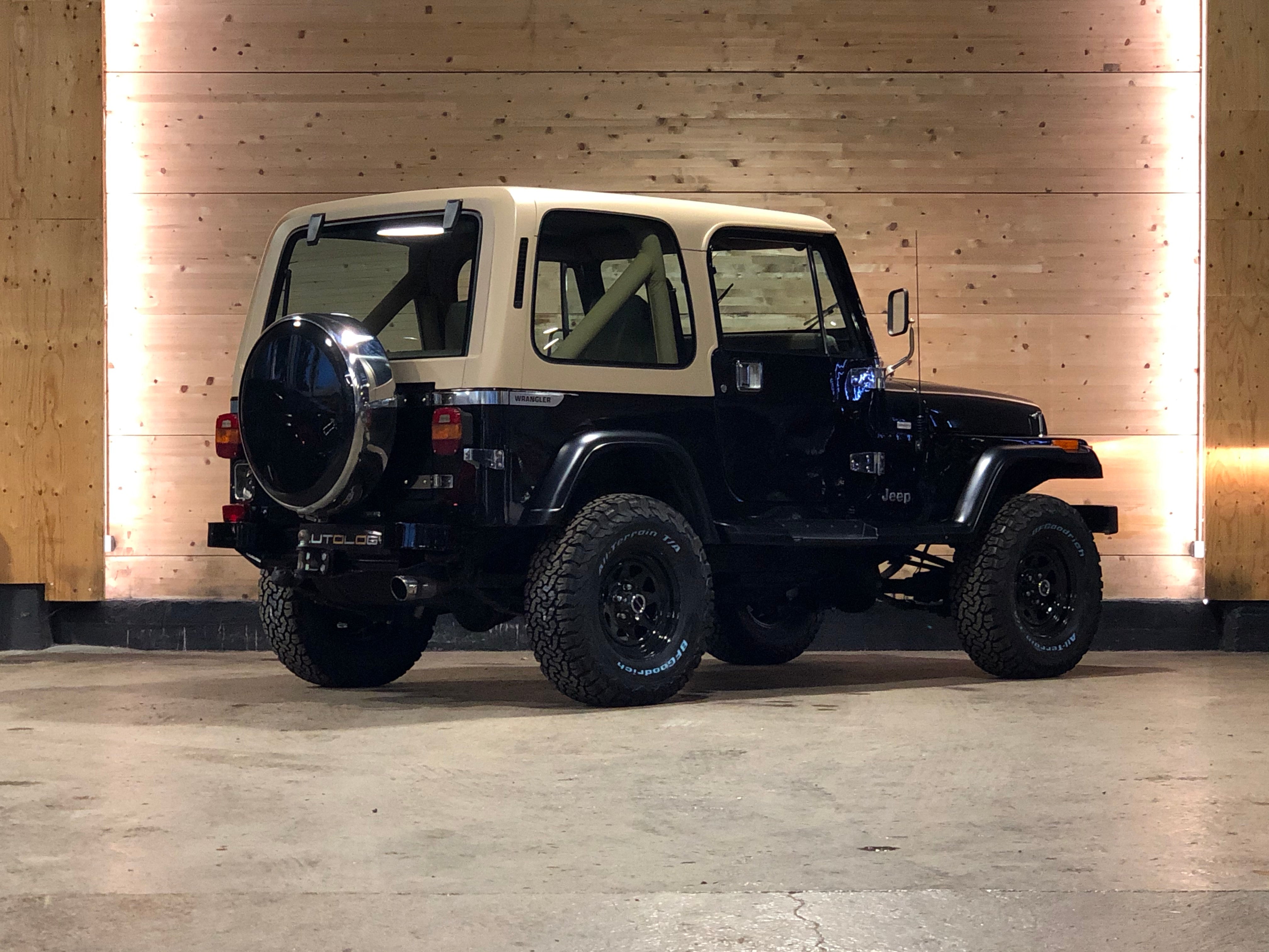 Jeep Wrangler YJ 2.5