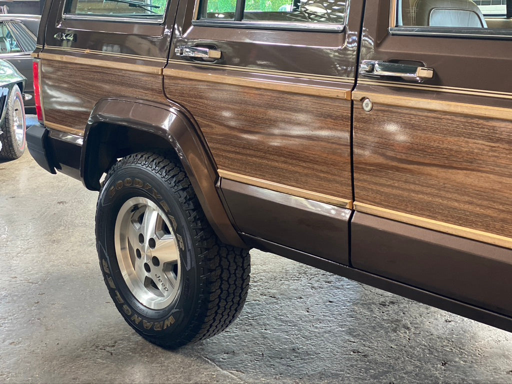 Jeep Wagoneer XJ 4.0 Limited BVA