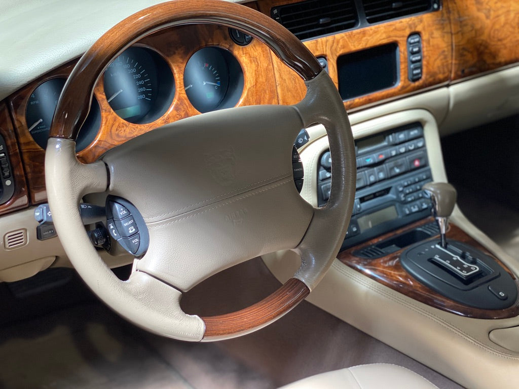 Jaguar XKR 4.2 BVA6