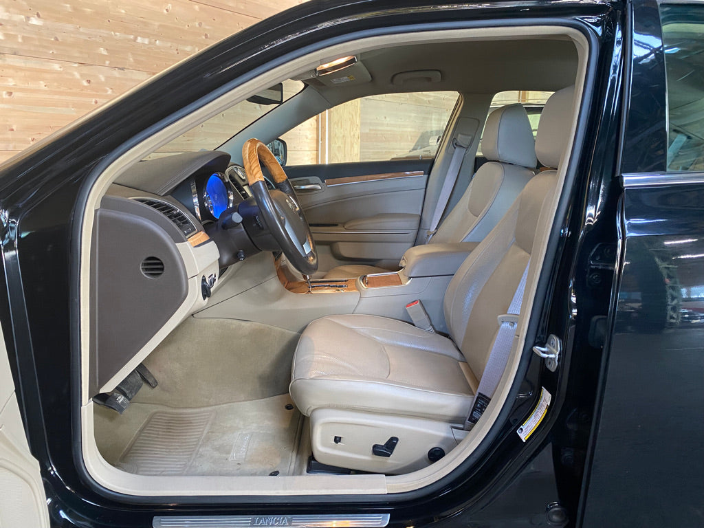 Lancia Thema 3.0 Multijet Platinium