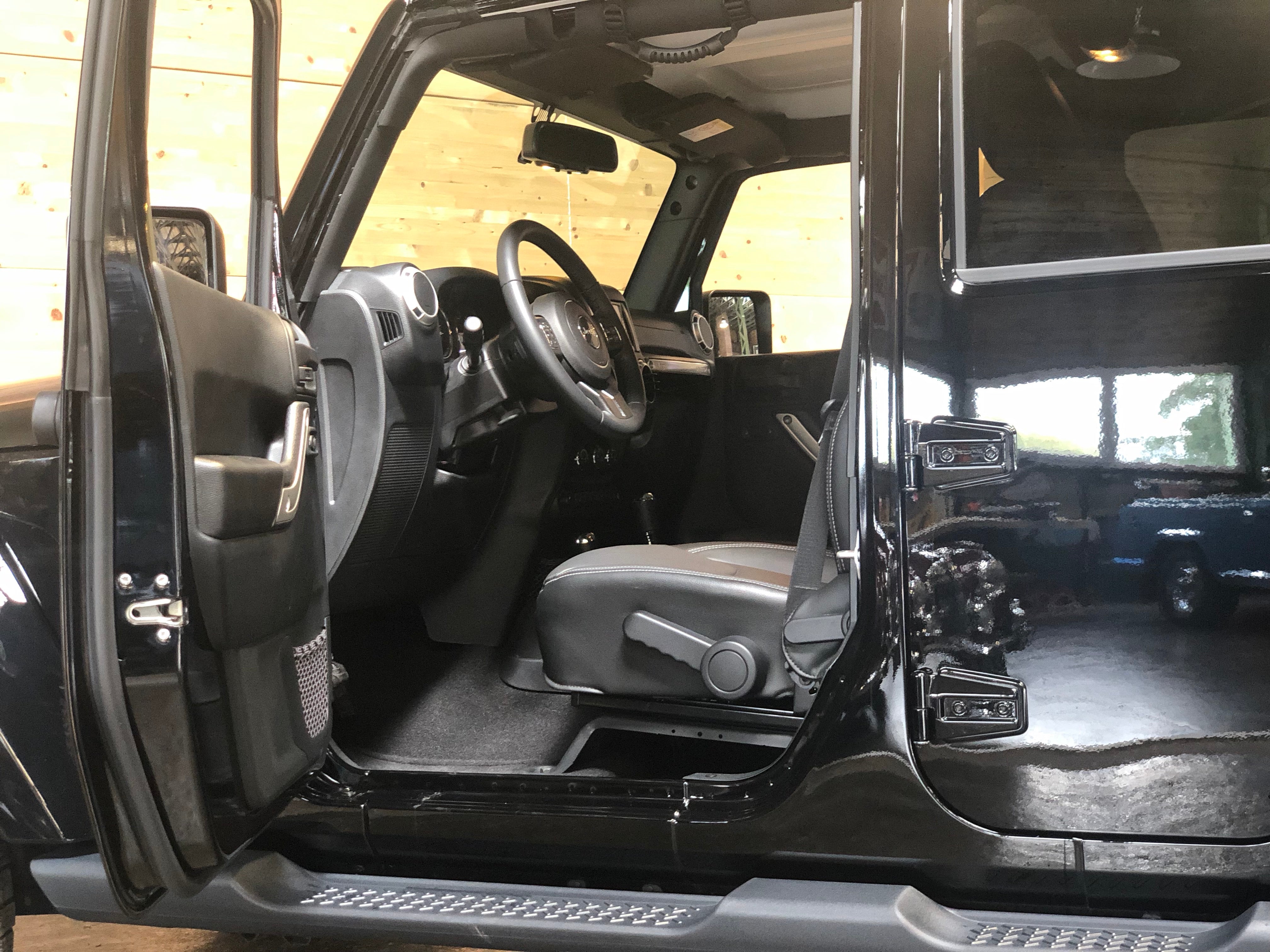 Jeep Wrangler Unlimited V6 3.6 Sahara BVA