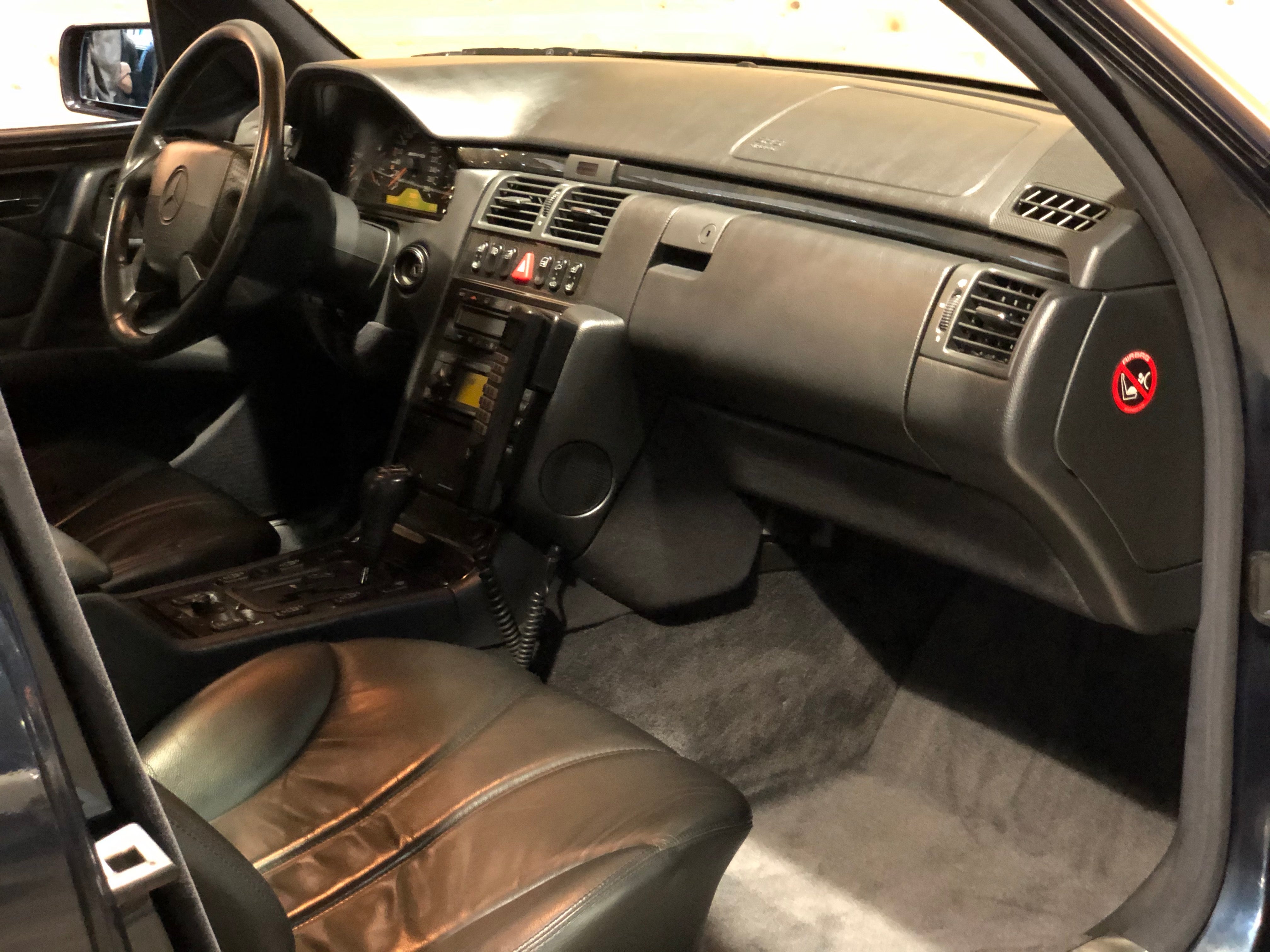 Mercedes E50 AMG