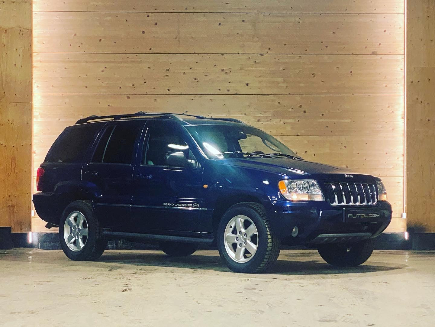 Jeep Grand Cherokee 4.7 Overland