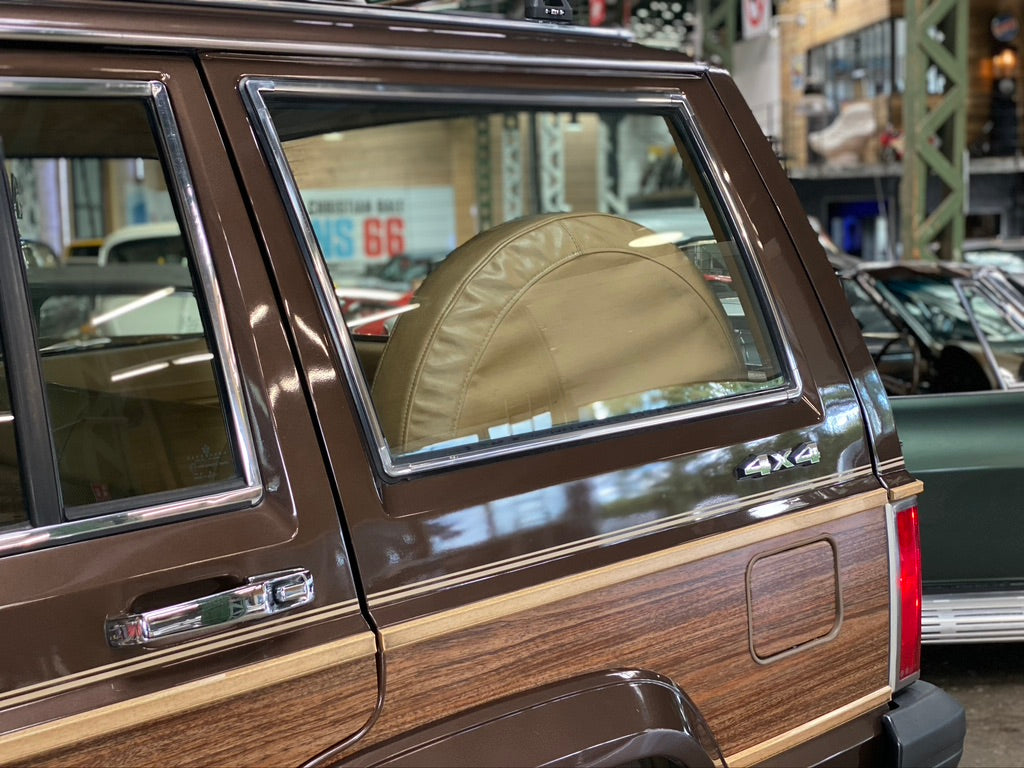 Jeep Wagoneer XJ 4.0 Limited BVA