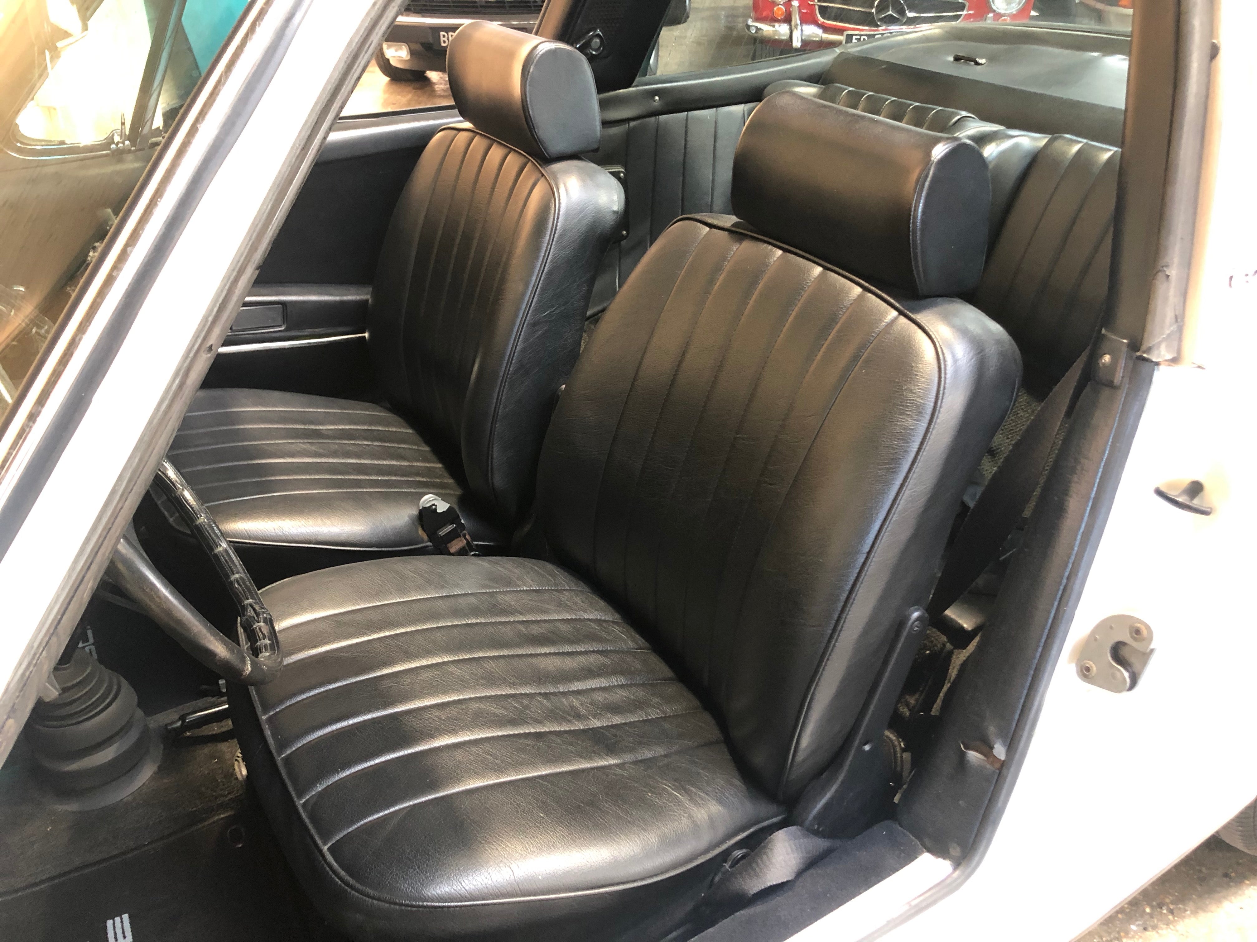 Porsche 911 2.4 T Targa