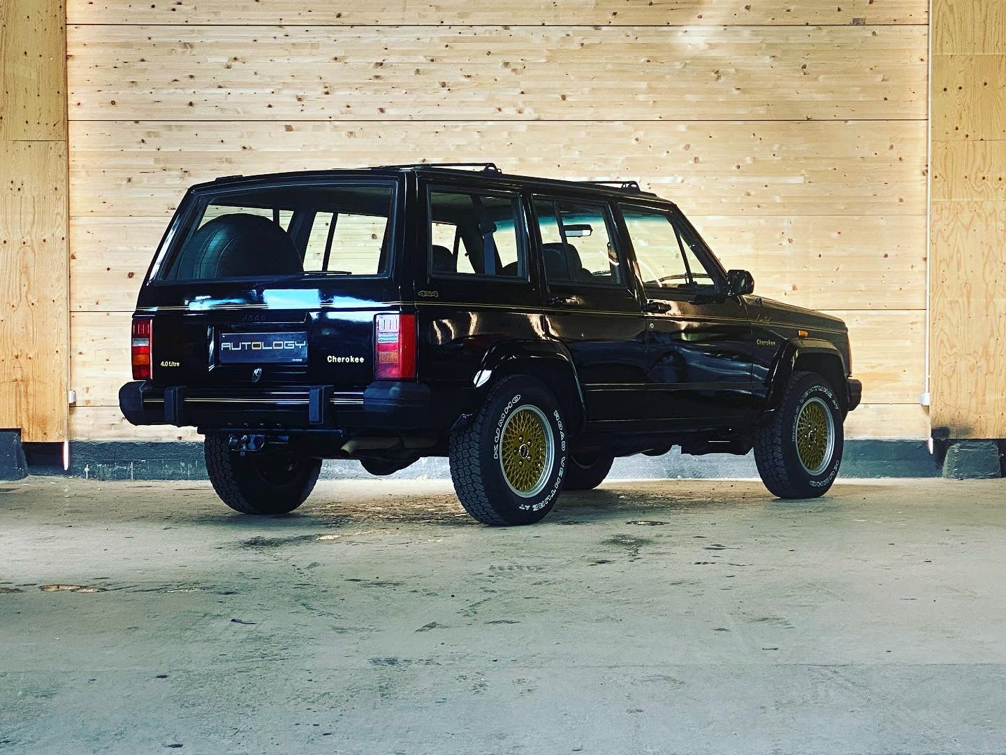 Jeep Cherokee 4.0 Limited BVA