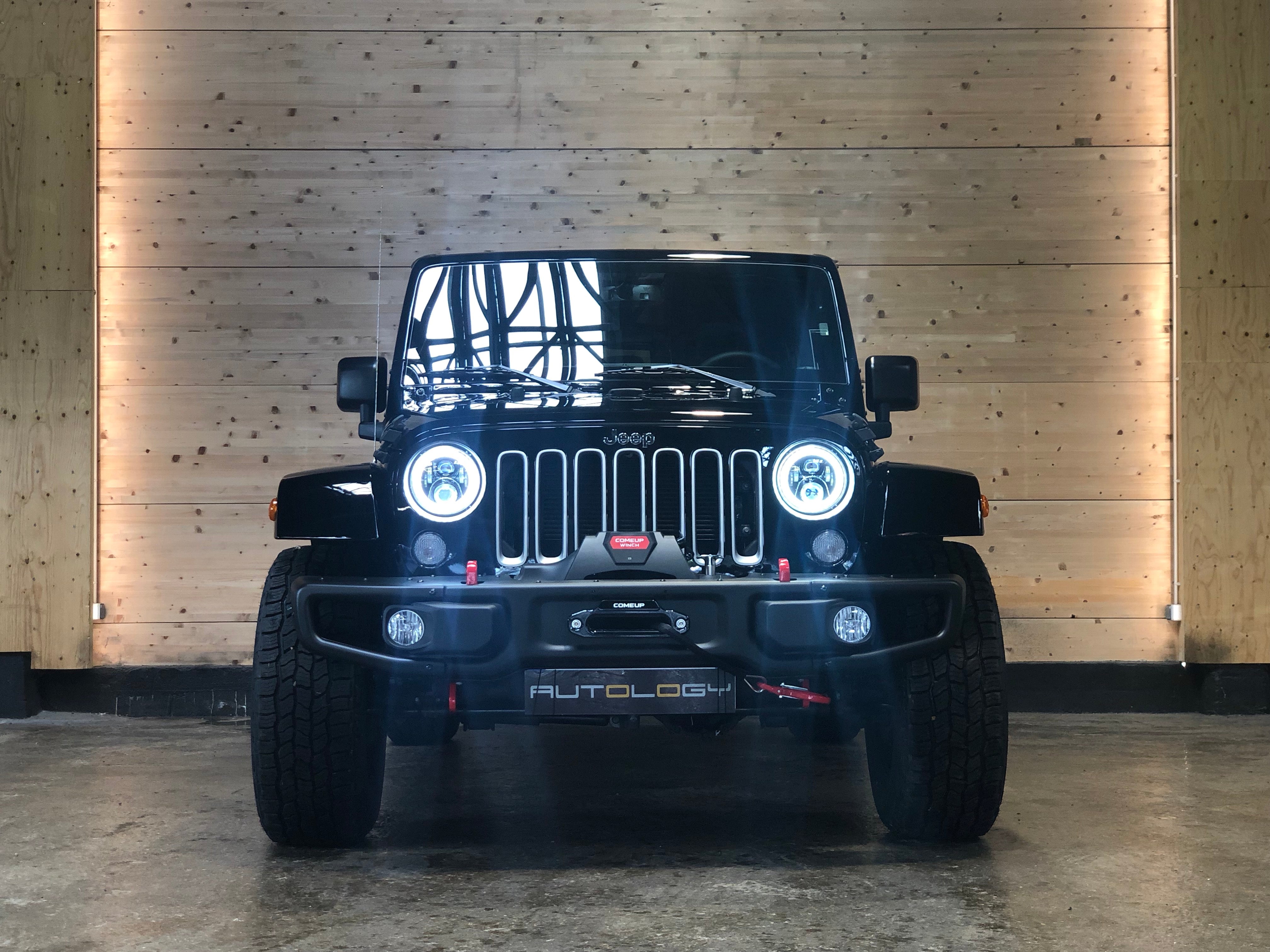 Jeep Wrangler Unlimited V6 3.6 Sahara BVA