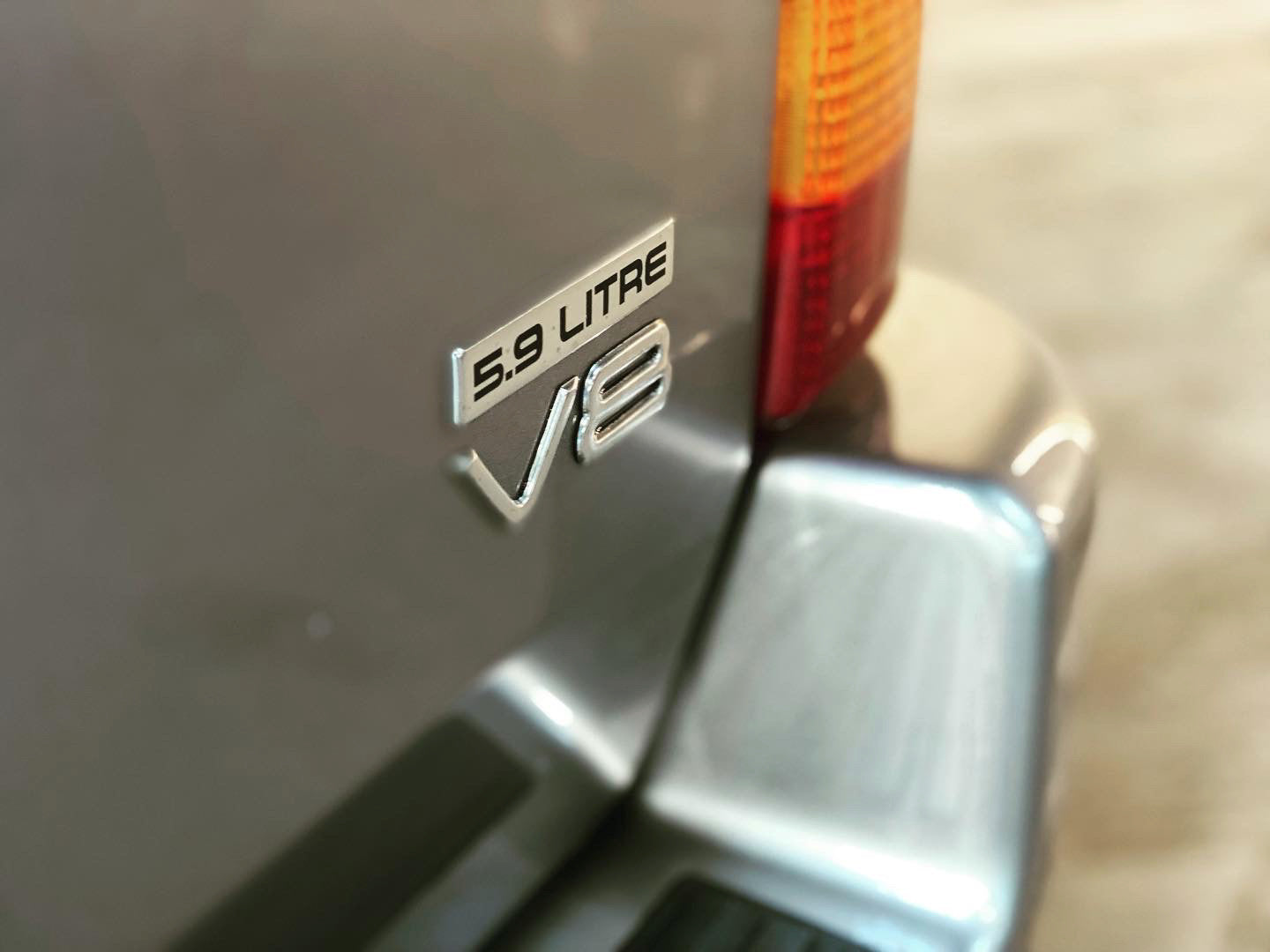 Jeep Grand Cherokee Limited LX 5.9