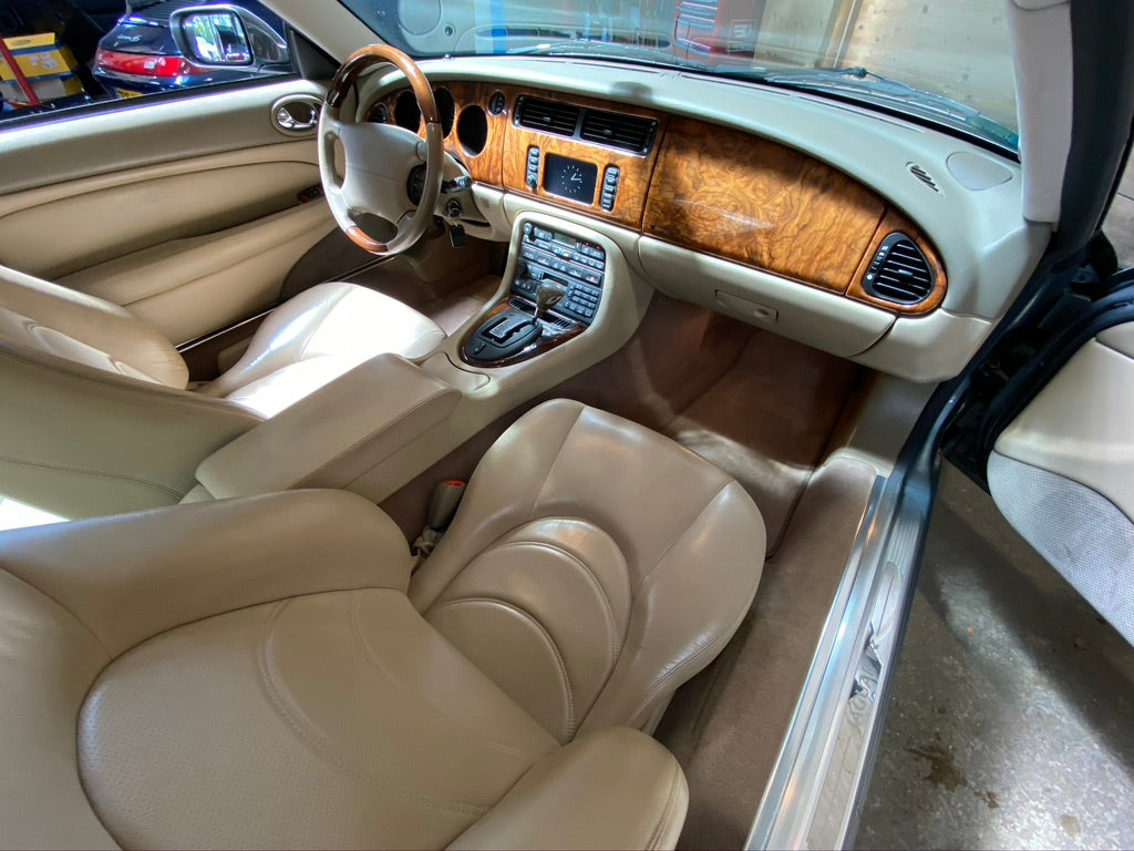 Jaguar XKR 4.2 BVA6