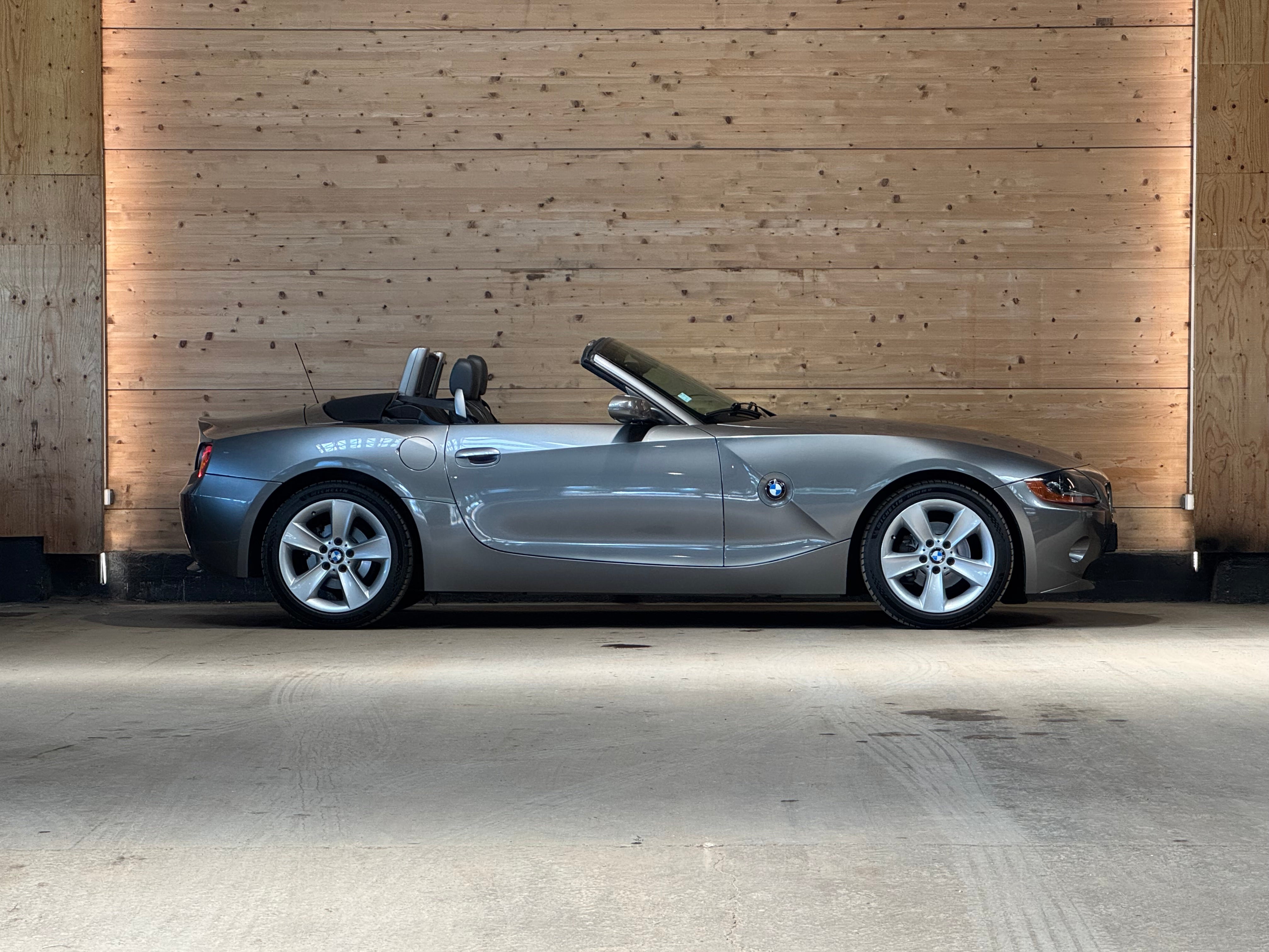 BMW Z4 2.2i BVA