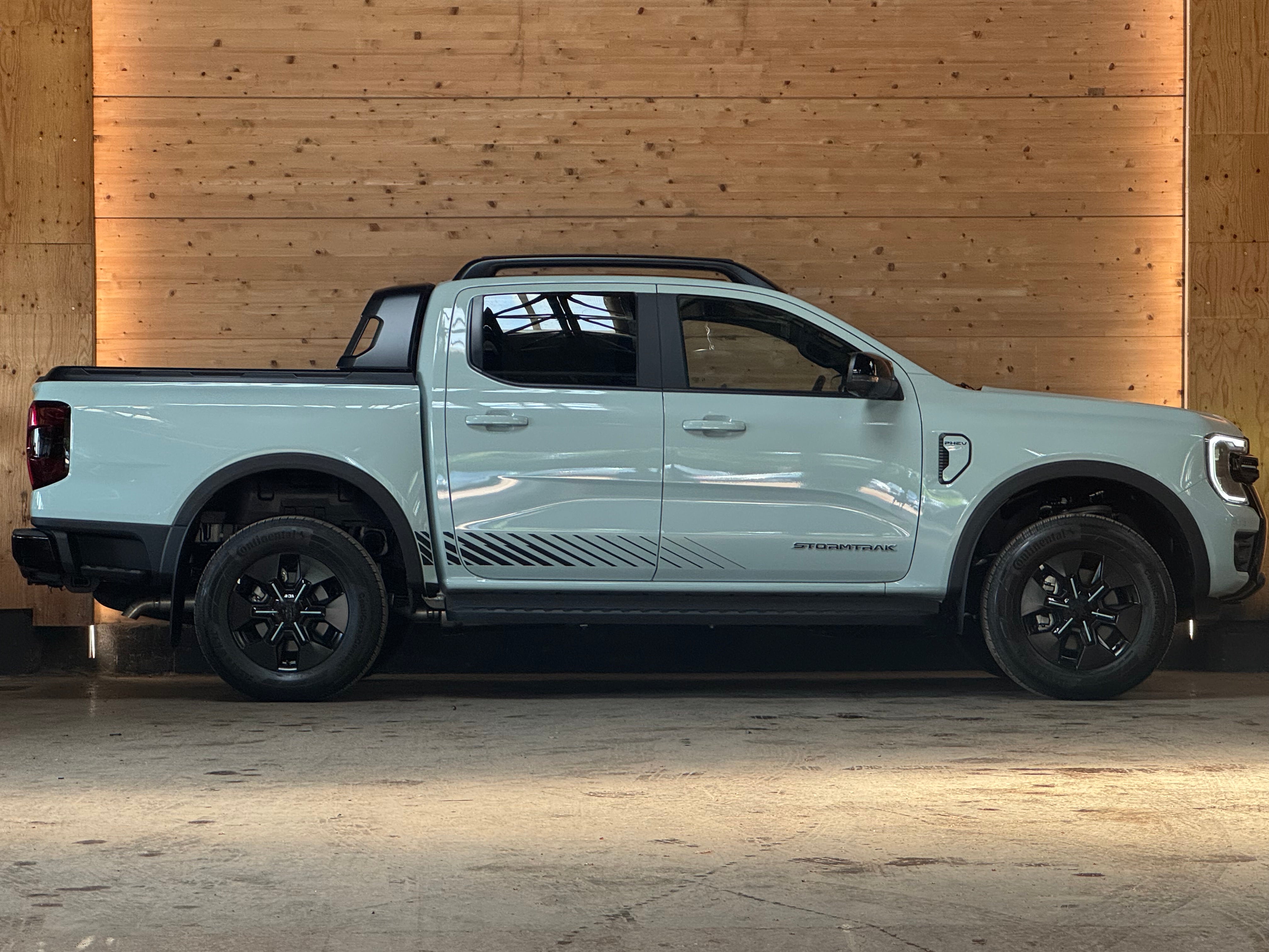 Ford Ranger 2.3 Ecoboost PHEV Stormtrak 4pl