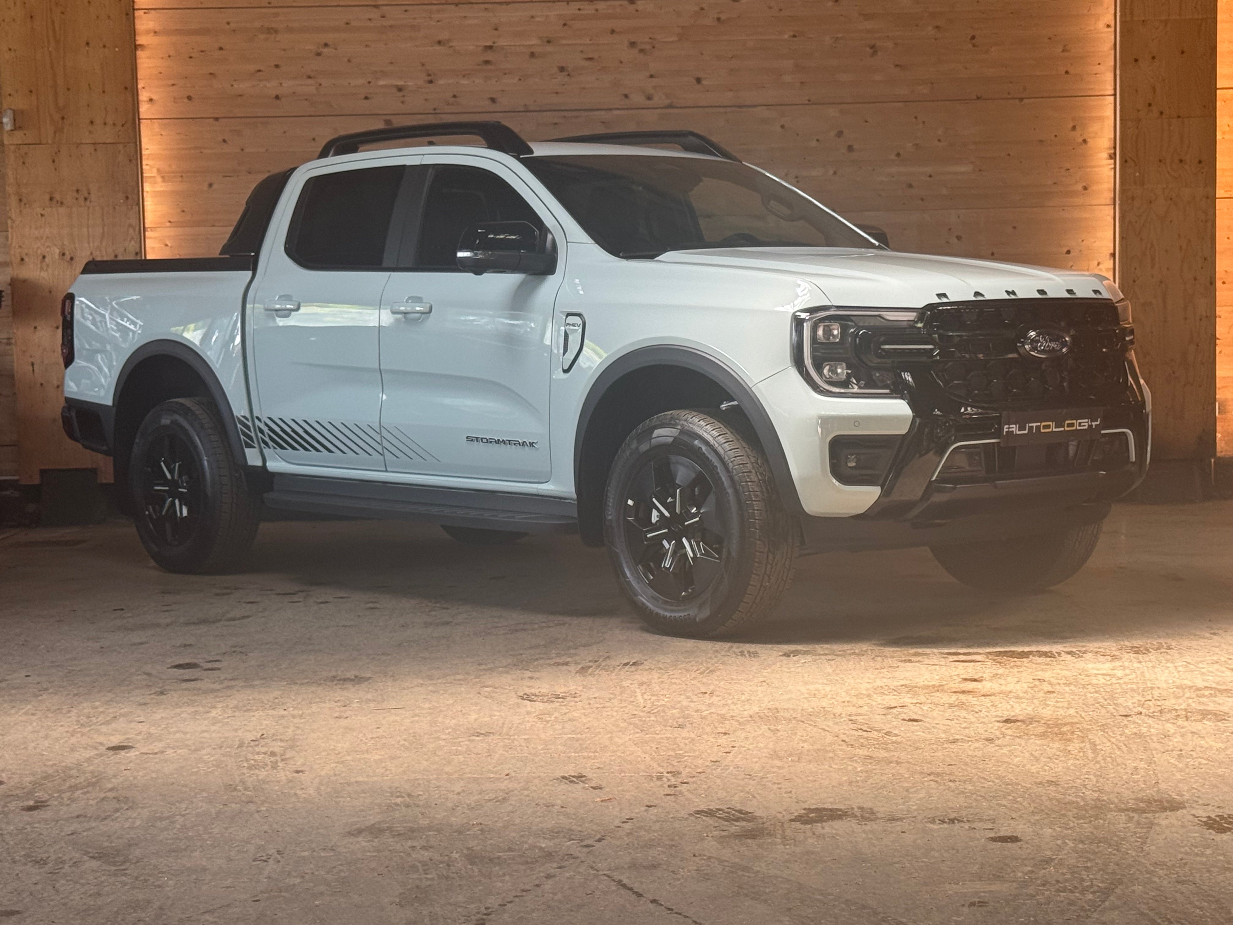 Ford Ranger 2.3 Ecoboost PHEV Stormtrak 4pl