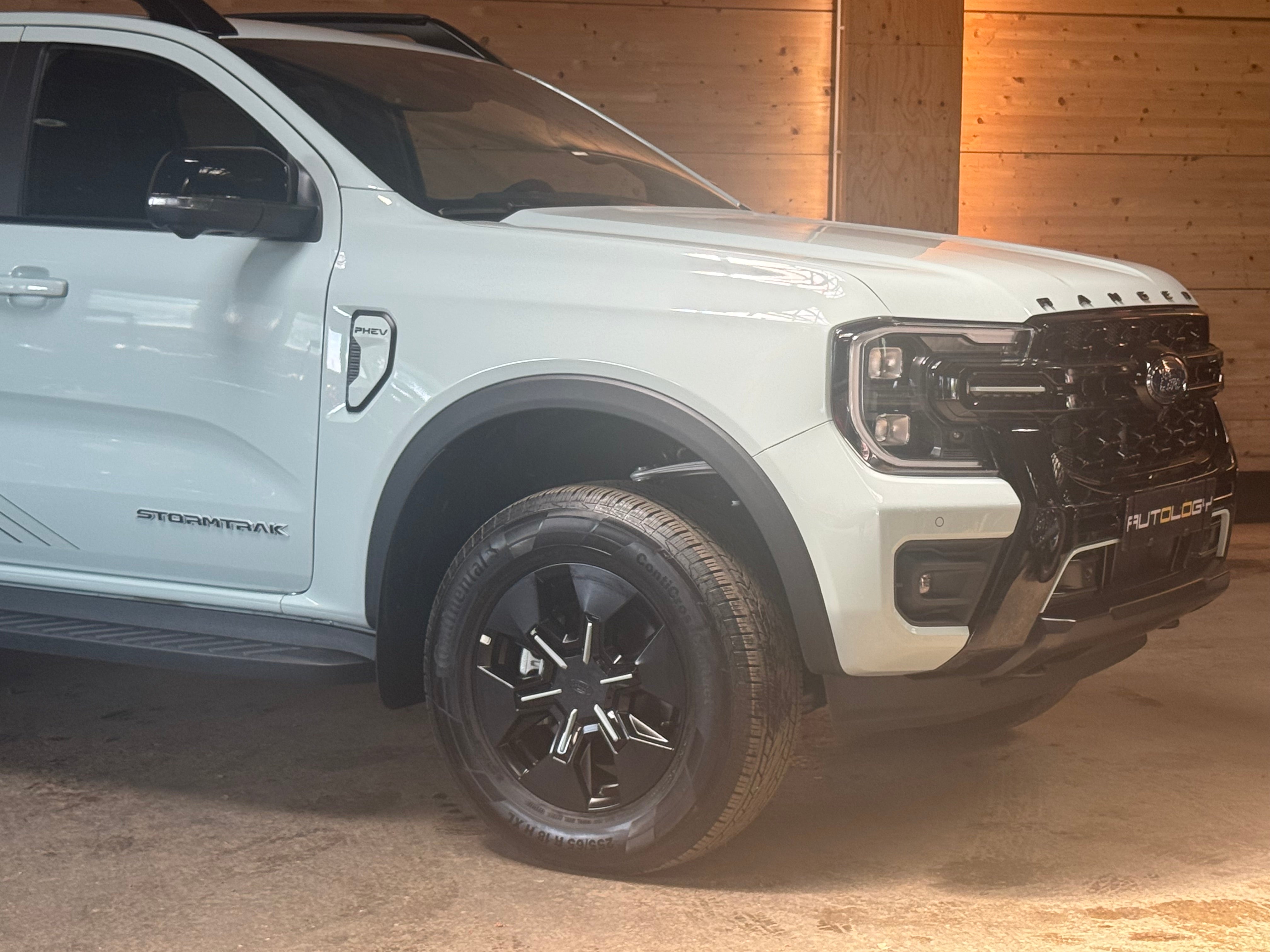Ford Ranger 2.3 Ecoboost PHEV Stormtrak 4pl