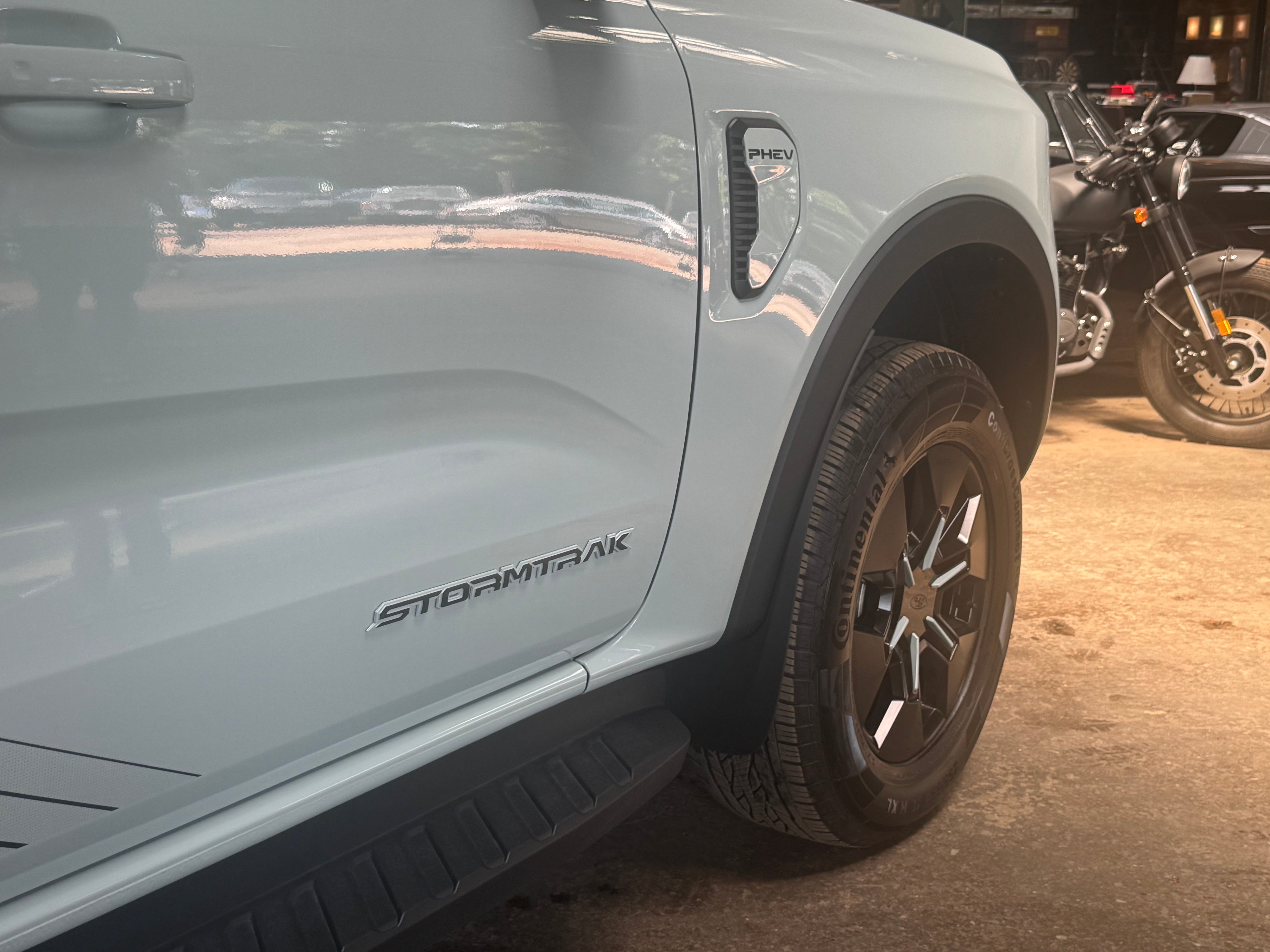 Ford Ranger 2.3 Ecoboost PHEV Stormtrak 4pl