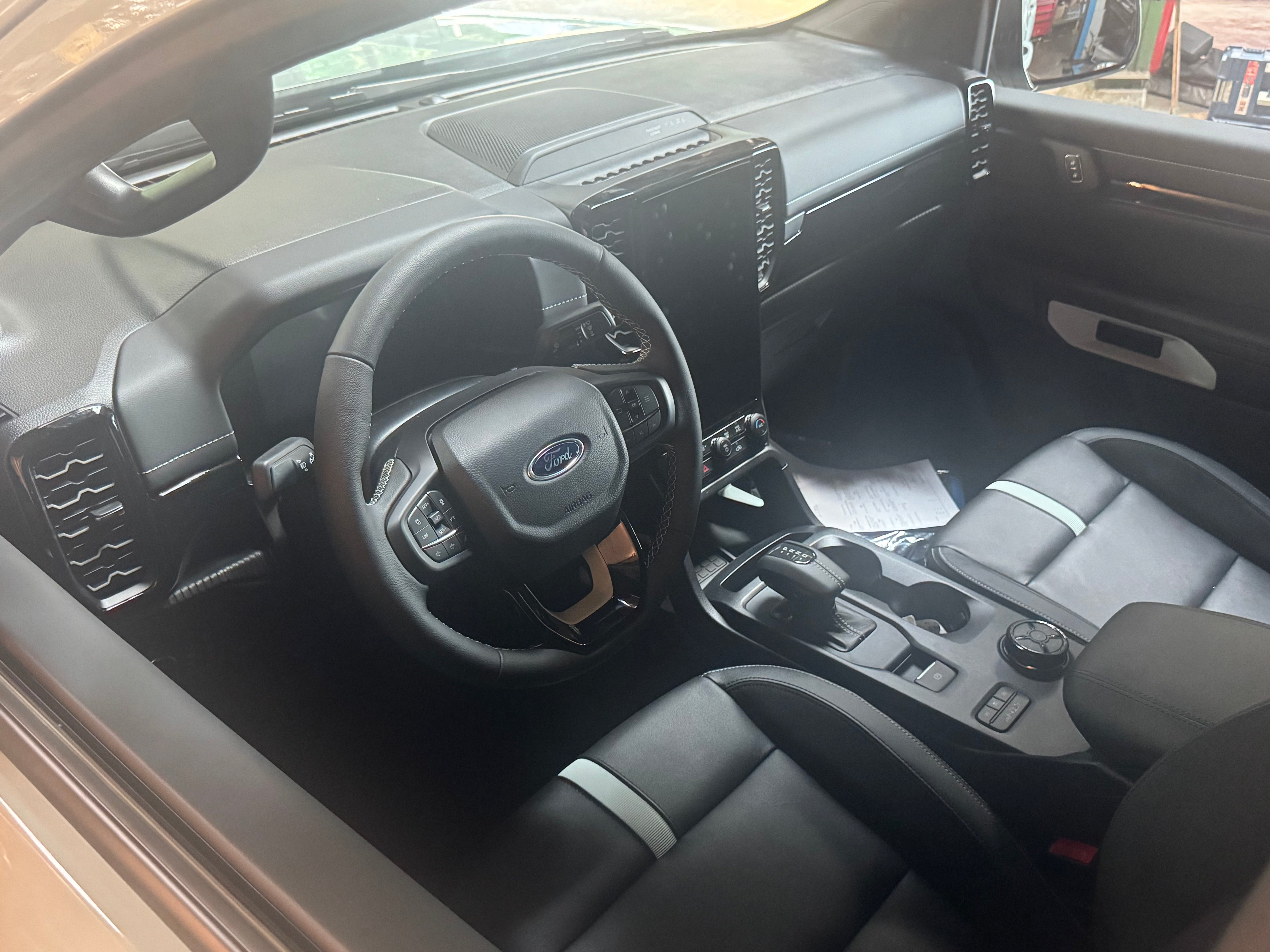 Ford Ranger 2.3 Ecoboost PHEV Stormtrak 4pl