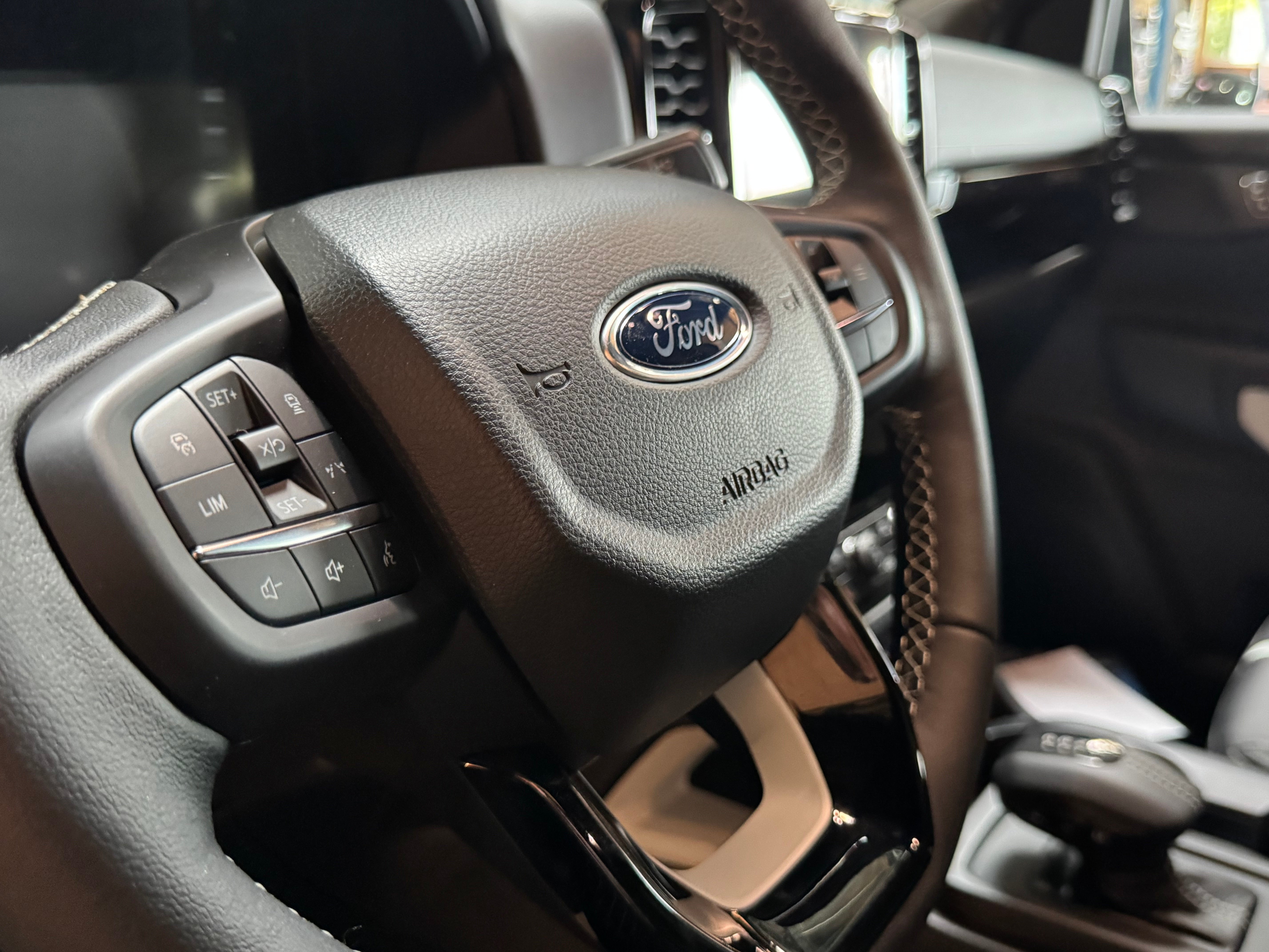 Ford Ranger 2.3 Ecoboost PHEV Stormtrak 4pl