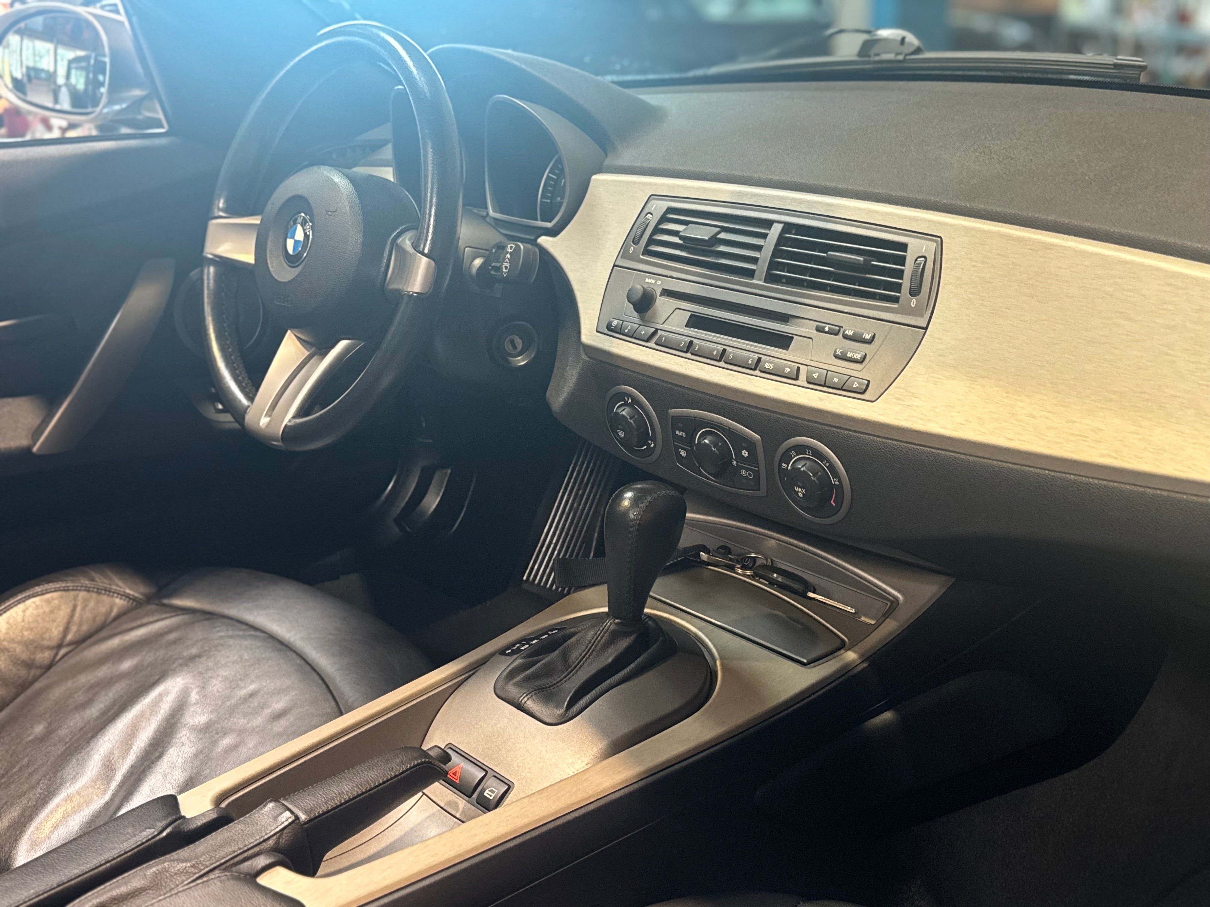 BMW Z4 2.2i BVA