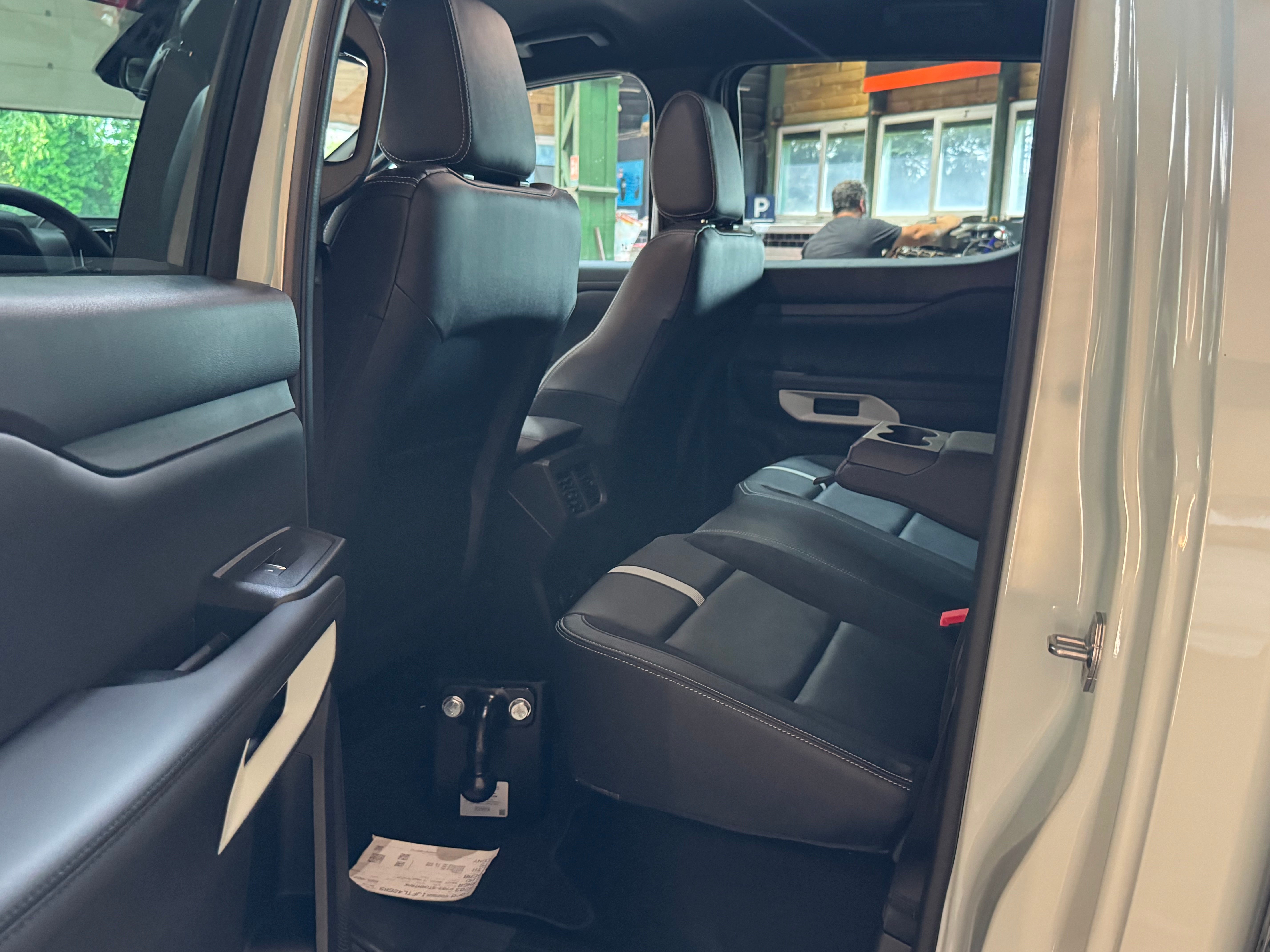 Ford Ranger 2.3 Ecoboost PHEV Stormtrak 4pl