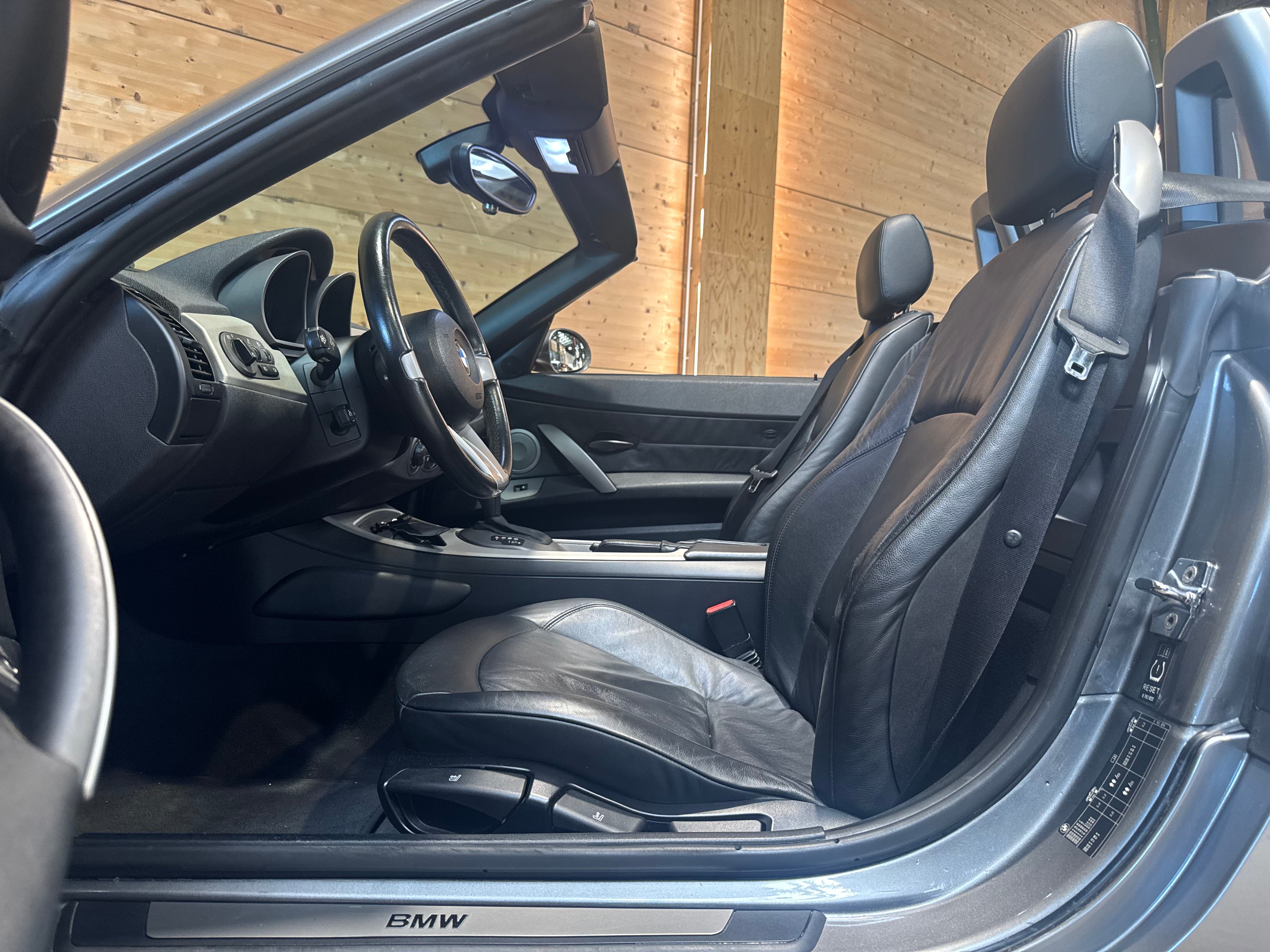 BMW Z4 2.2i BVA