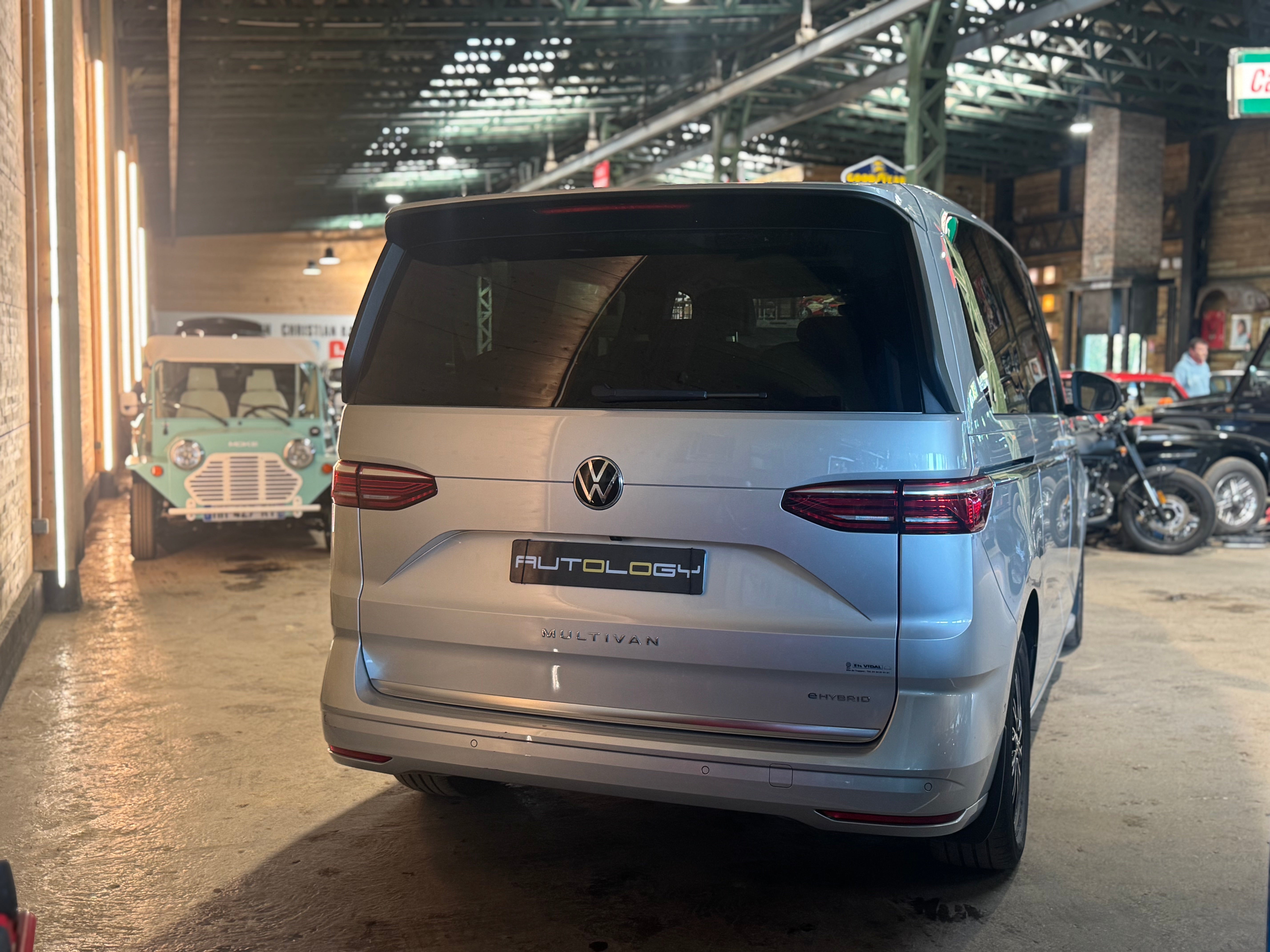 Volkswagen Multivan T7 1.4 TSi eHybrid 218ch Energetic Court