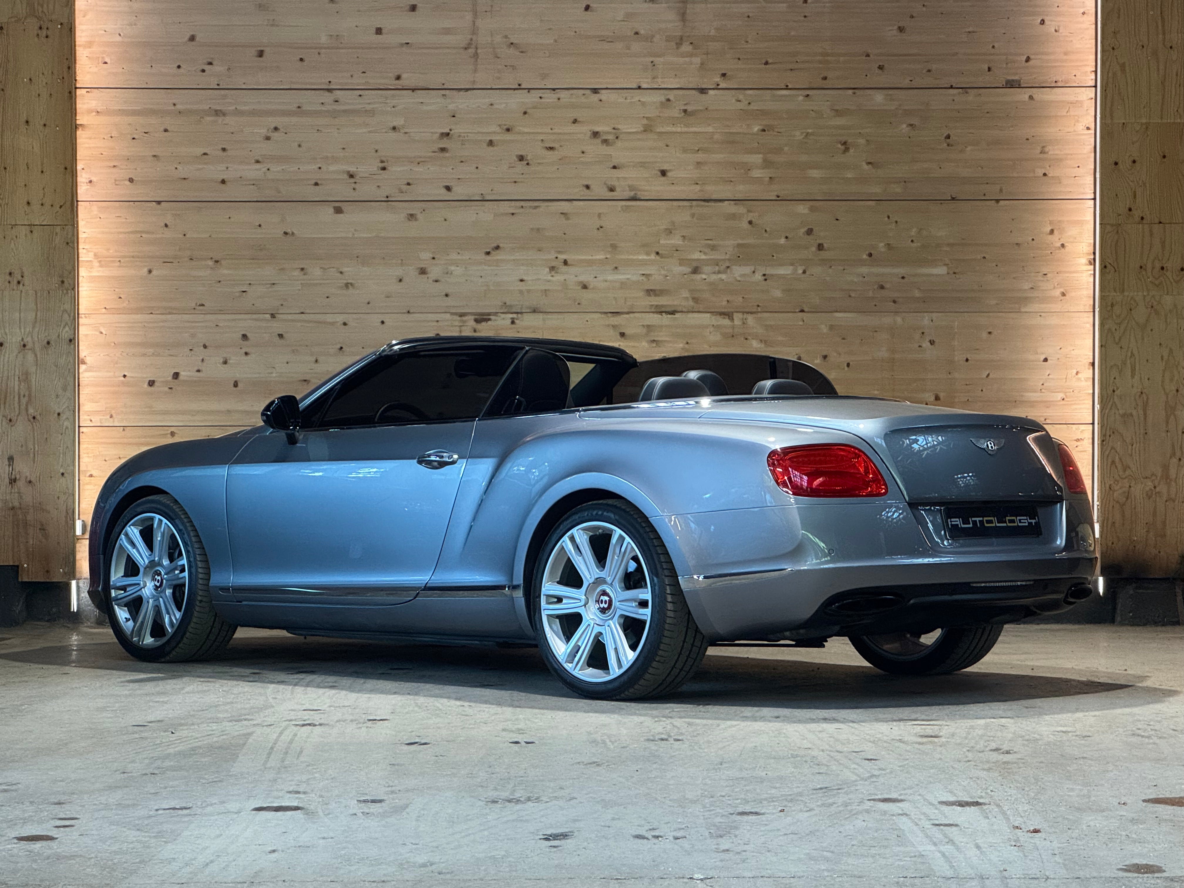 Bentley Continental GTC W12 - 575ch