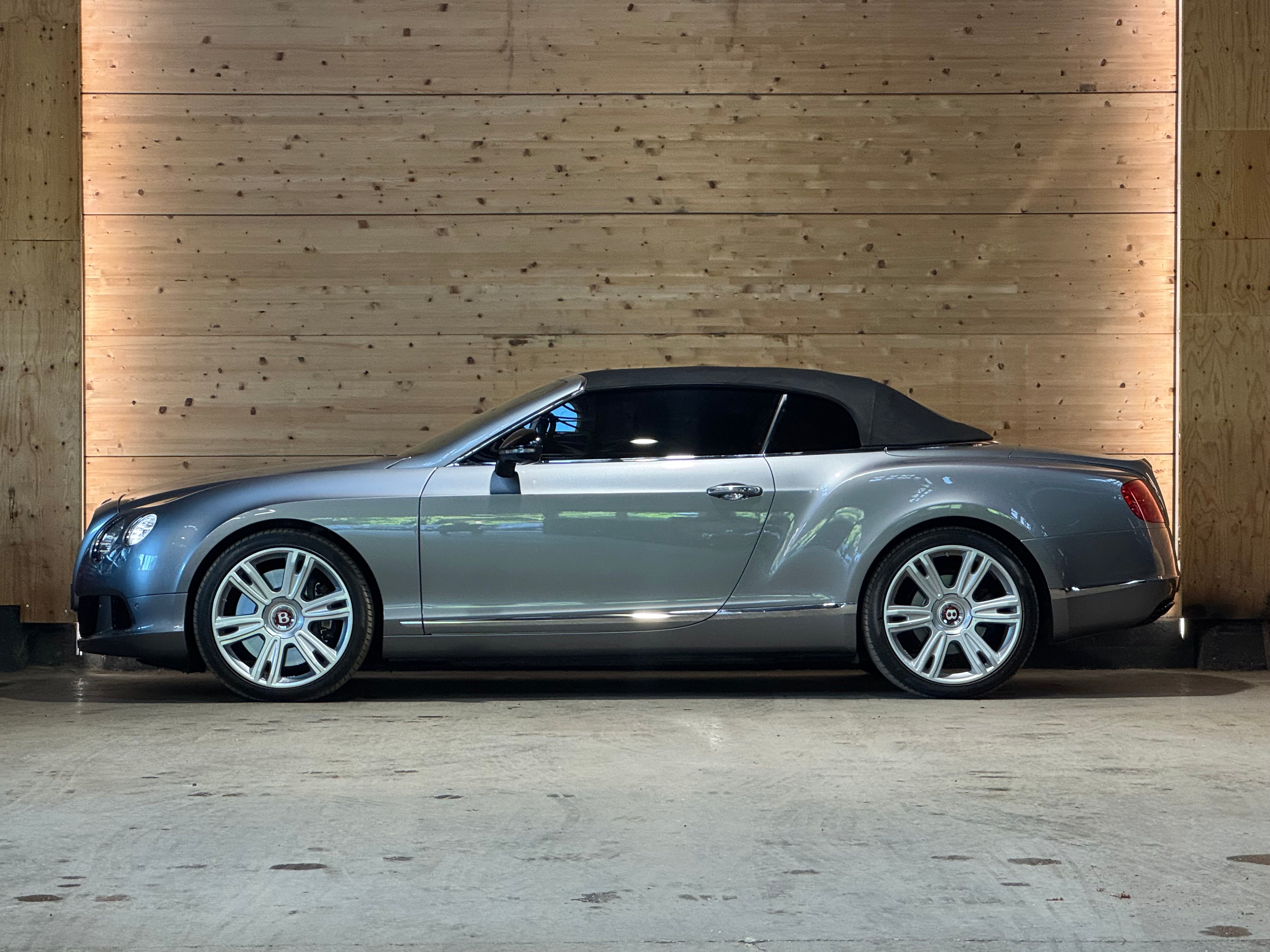 Bentley Continental GTC W12 - 575ch