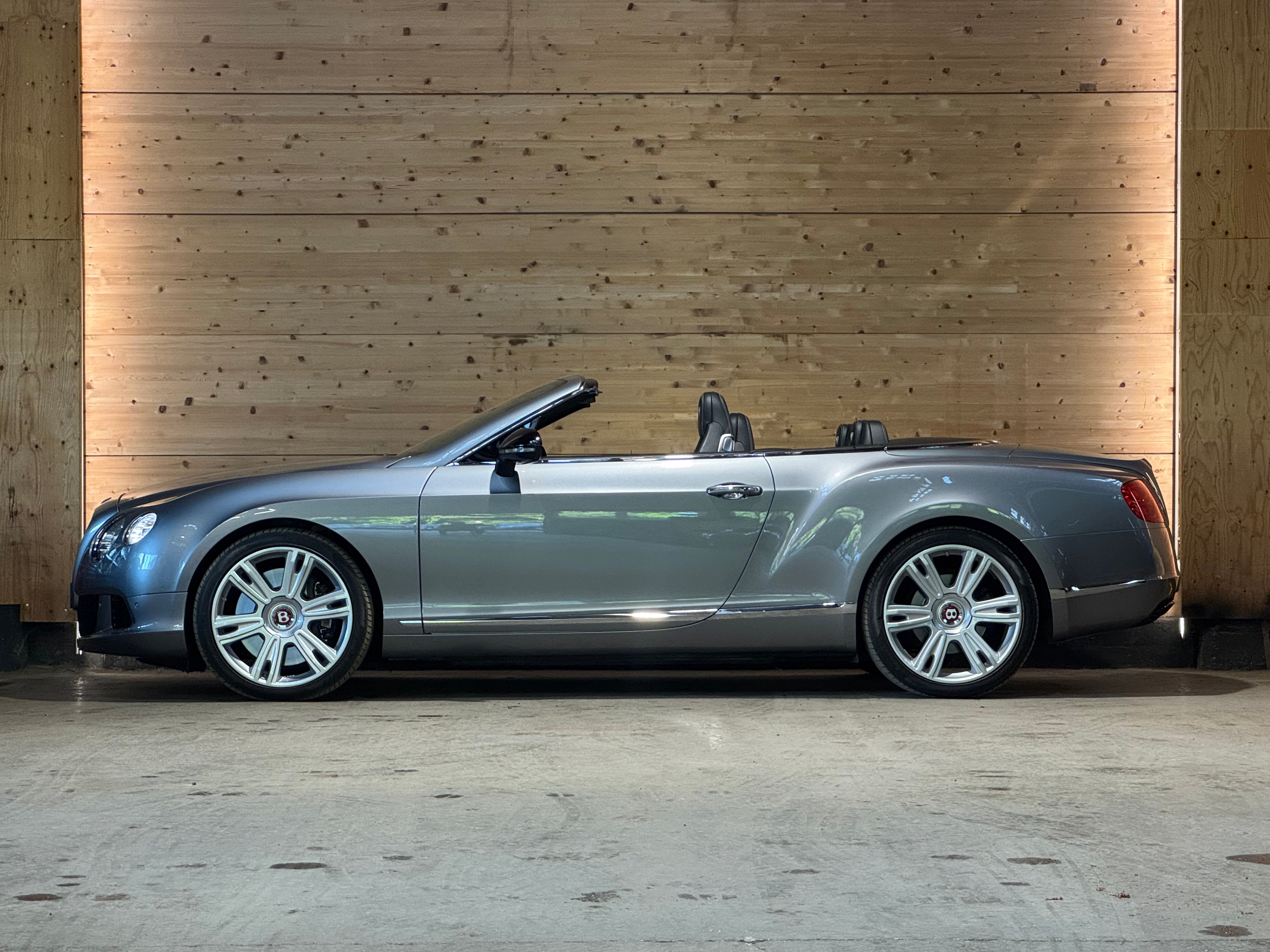Bentley Continental GTC W12 - 575ch