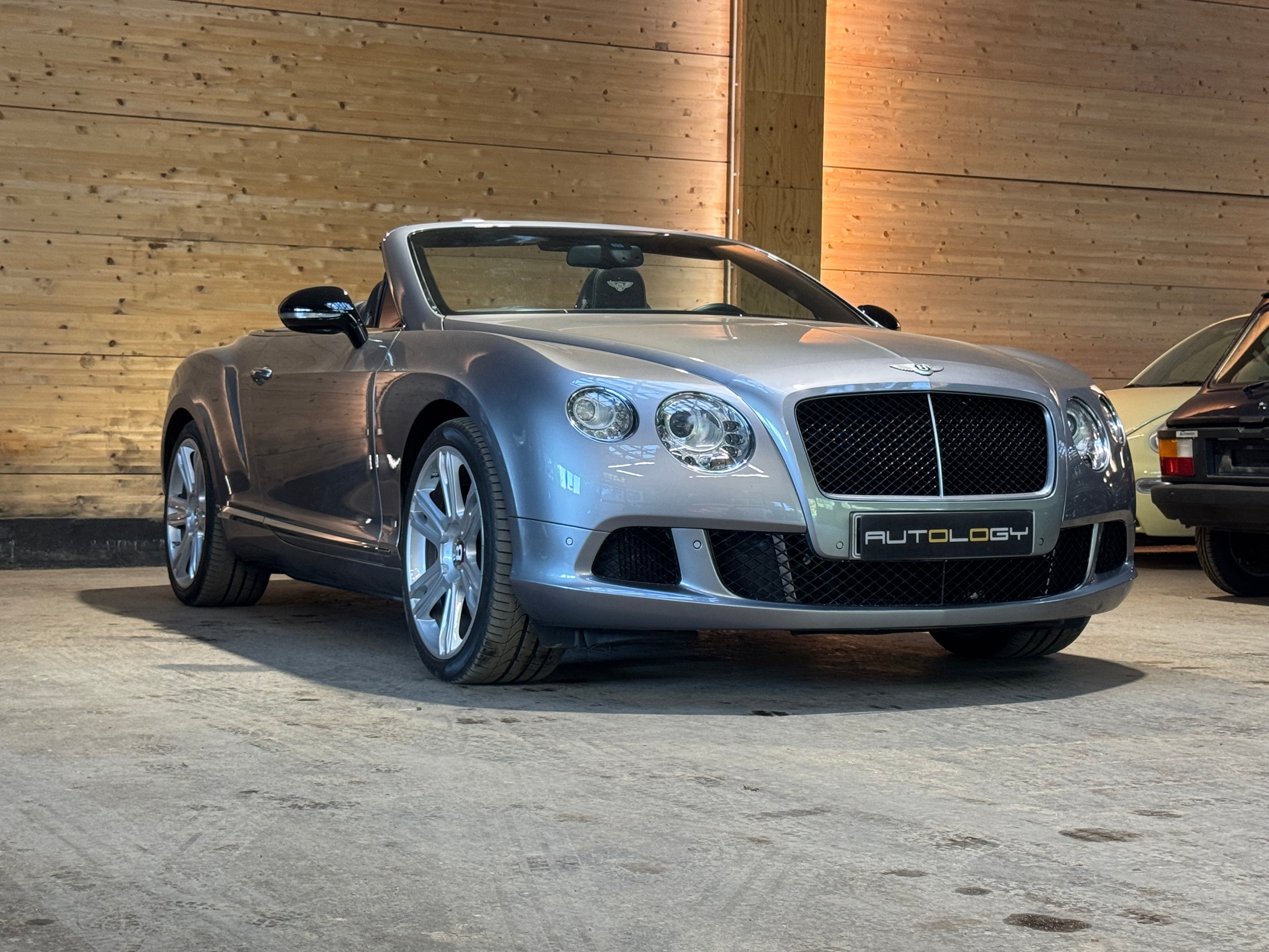 Bentley Continental GTC W12 - 575ch