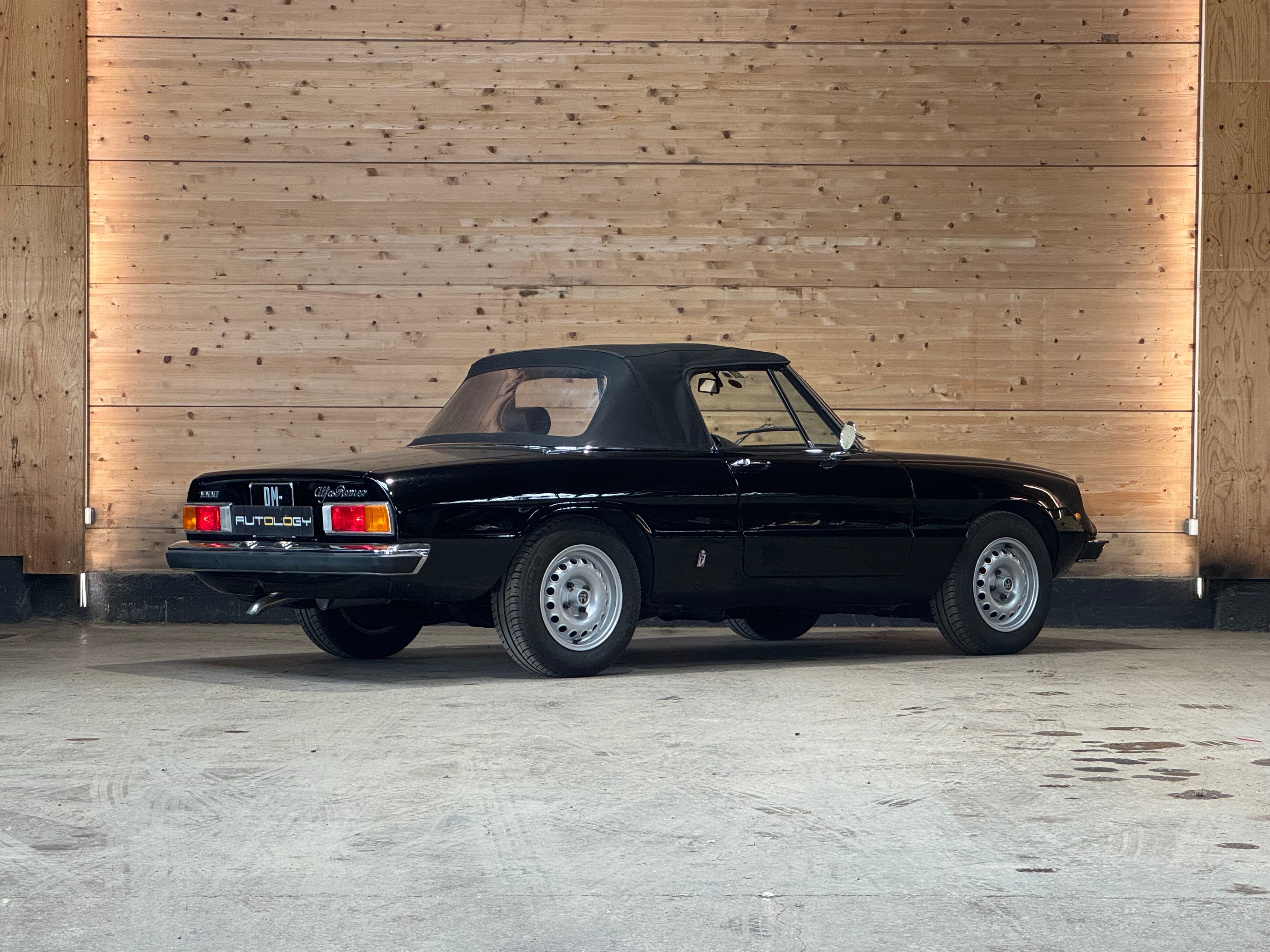 Alfa Romeo Spider 1300