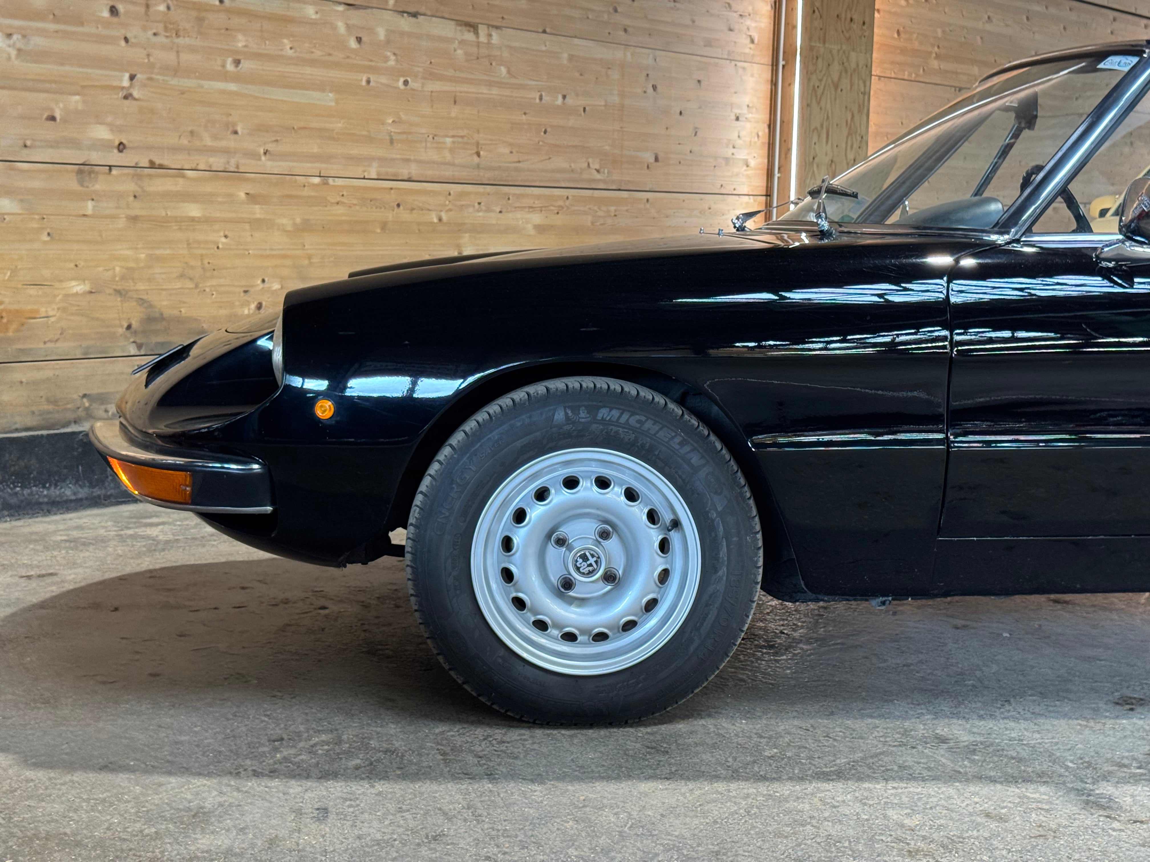 Alfa Romeo Spider 1300