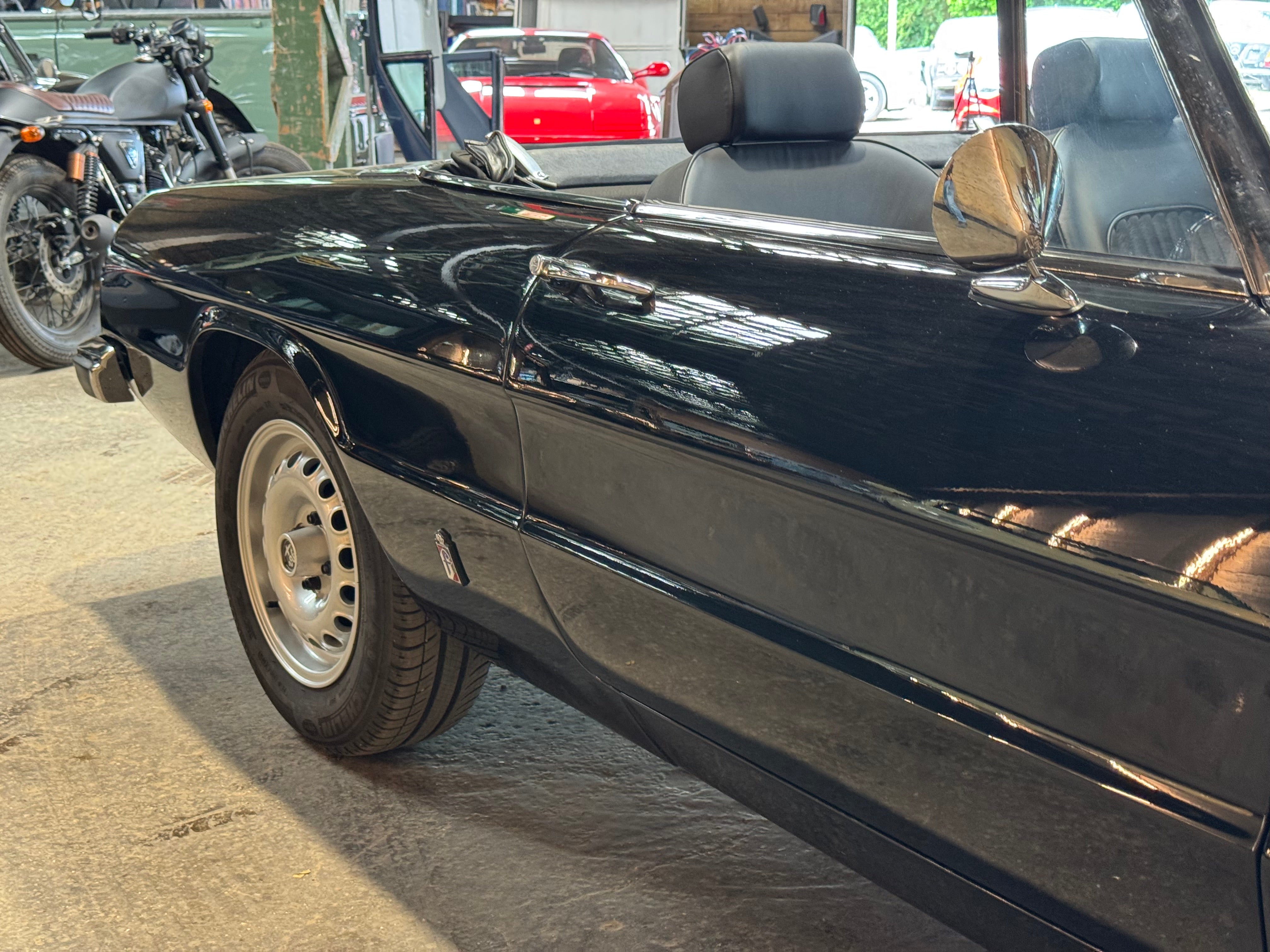 Alfa Romeo Spider 1300