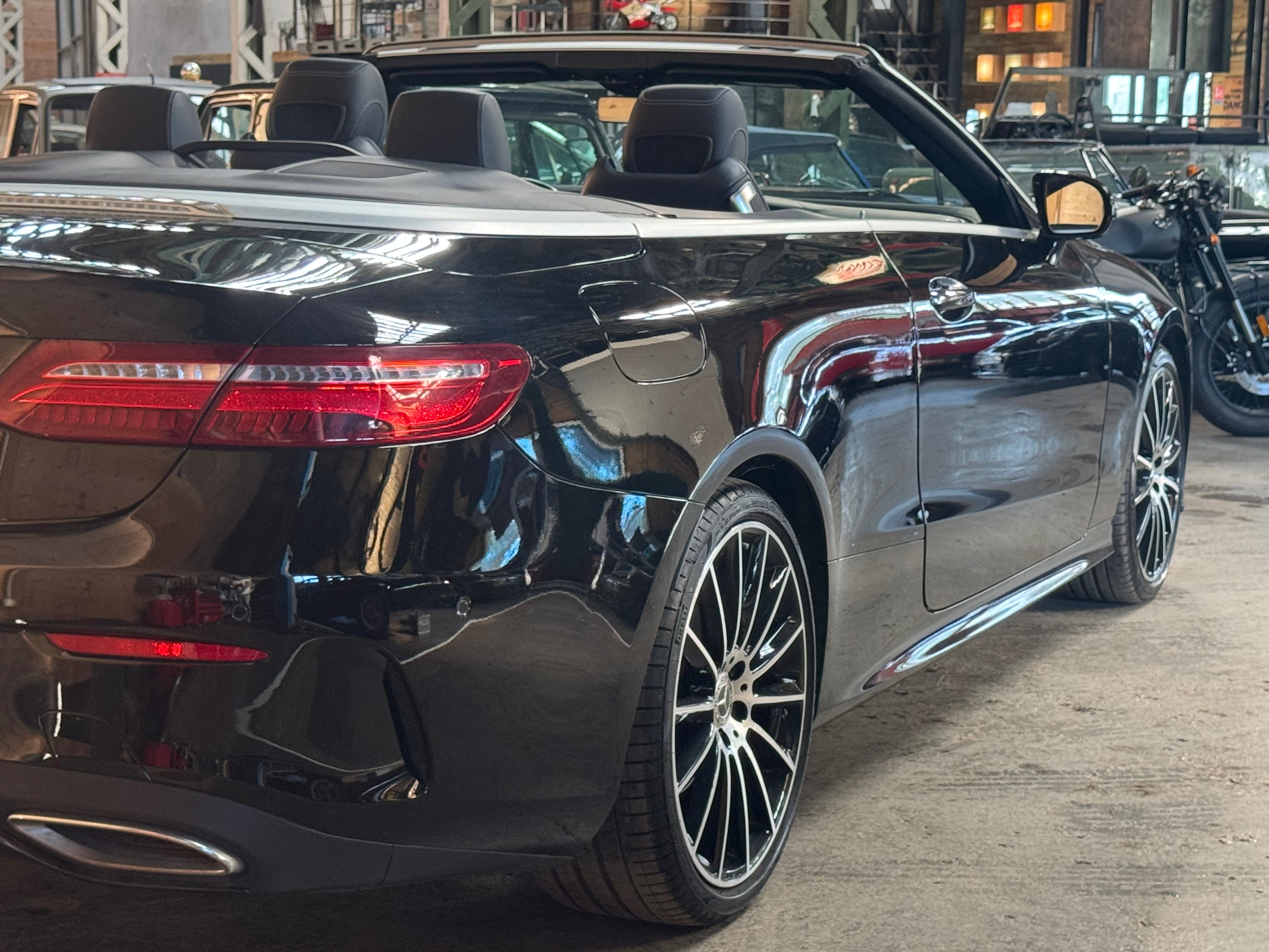 Mercedes E220d 4-Matic Cabriolet AMG Line