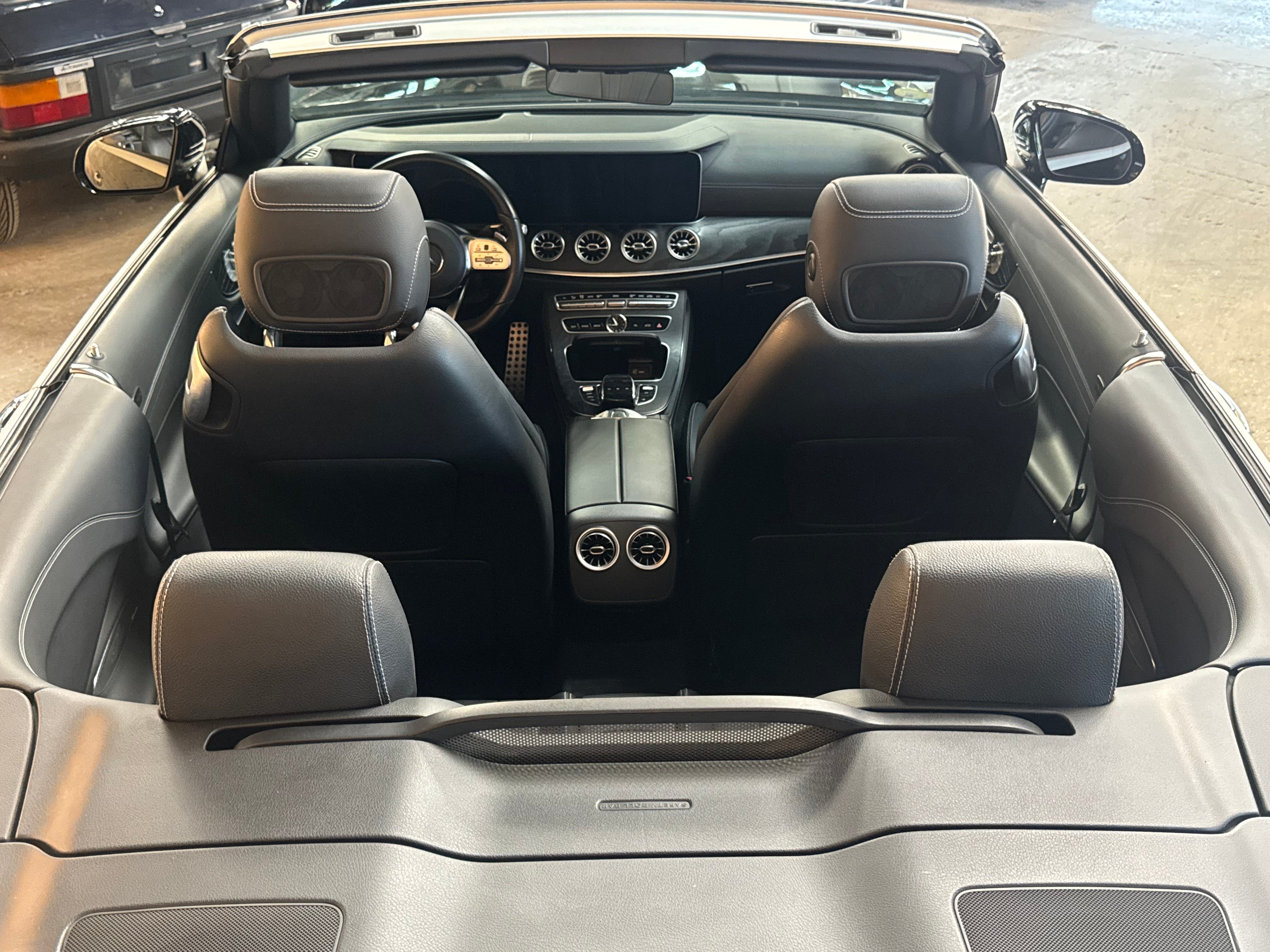 Mercedes E220d 4-Matic Cabriolet AMG Line