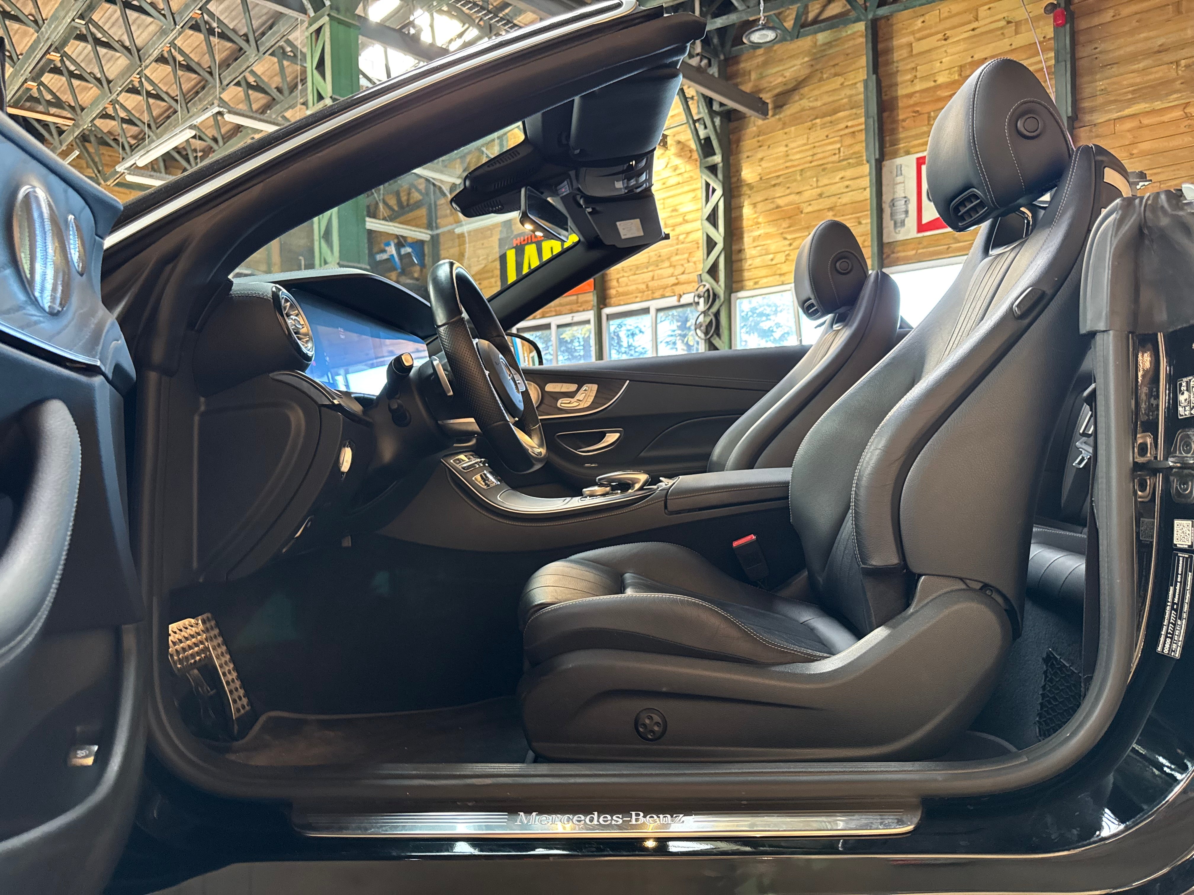 Mercedes E220d 4-Matic Cabriolet AMG Line