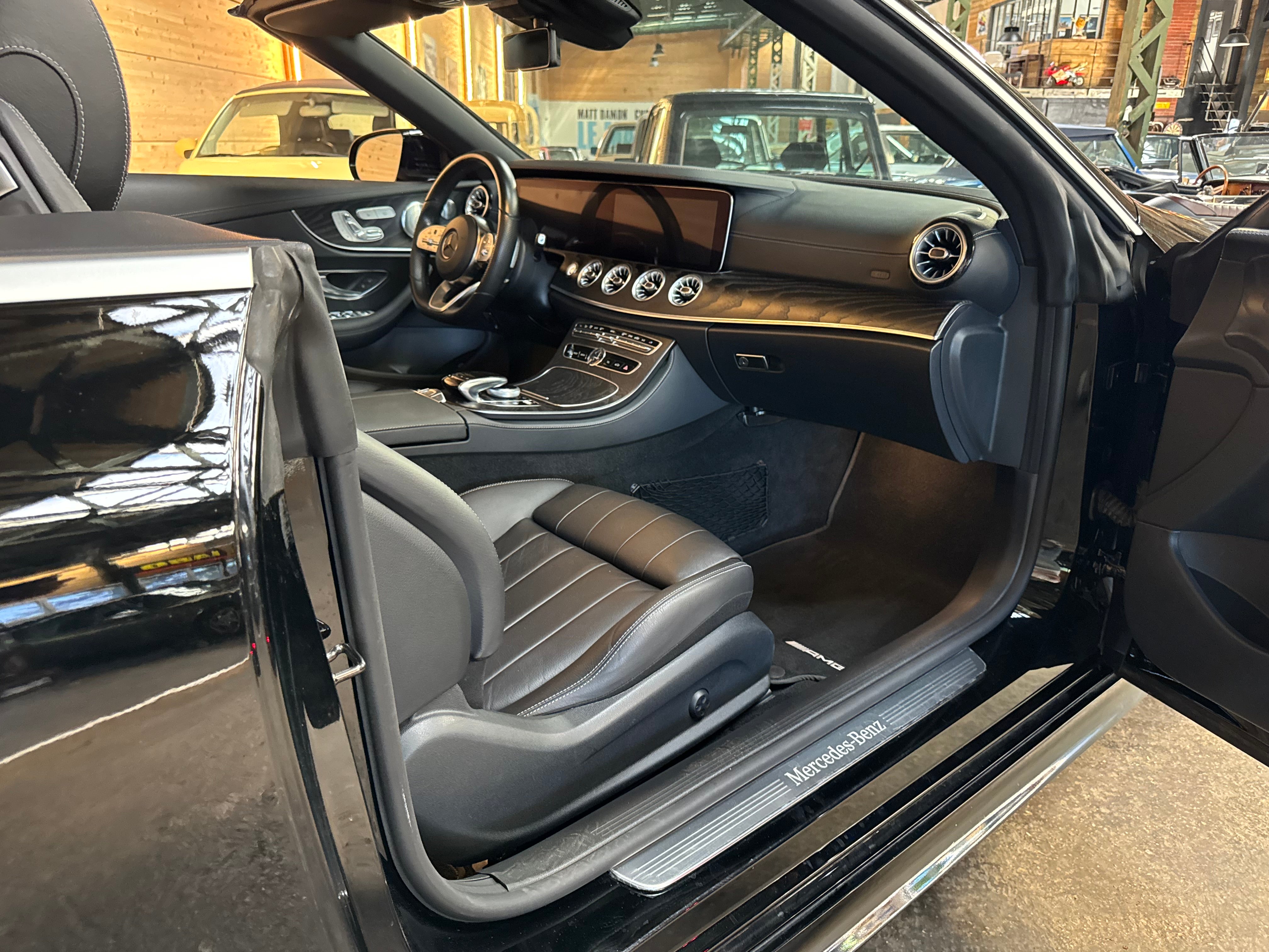 Mercedes E220d 4-Matic Cabriolet AMG Line