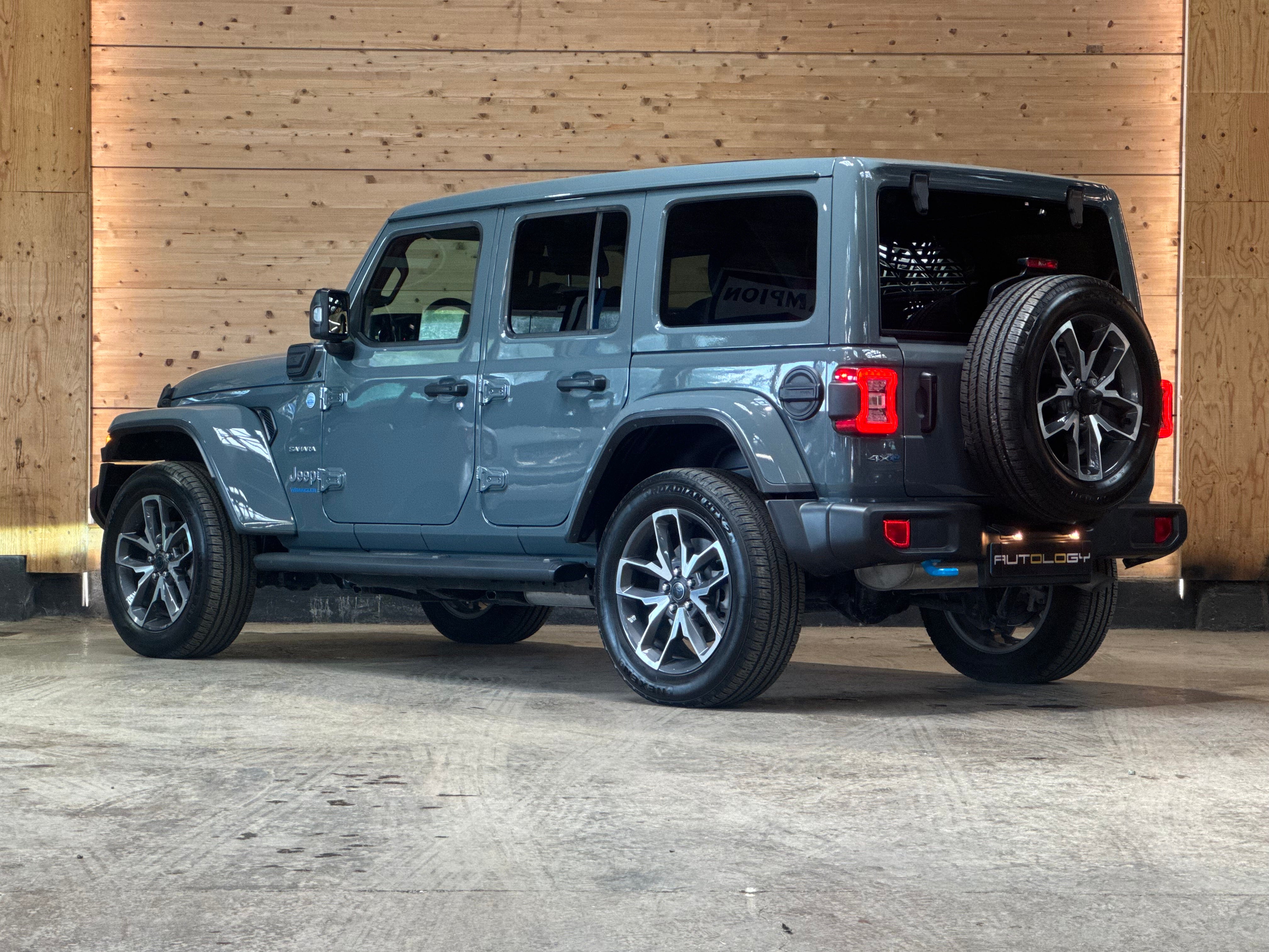 Jeep Wrangler 4xe Sahara