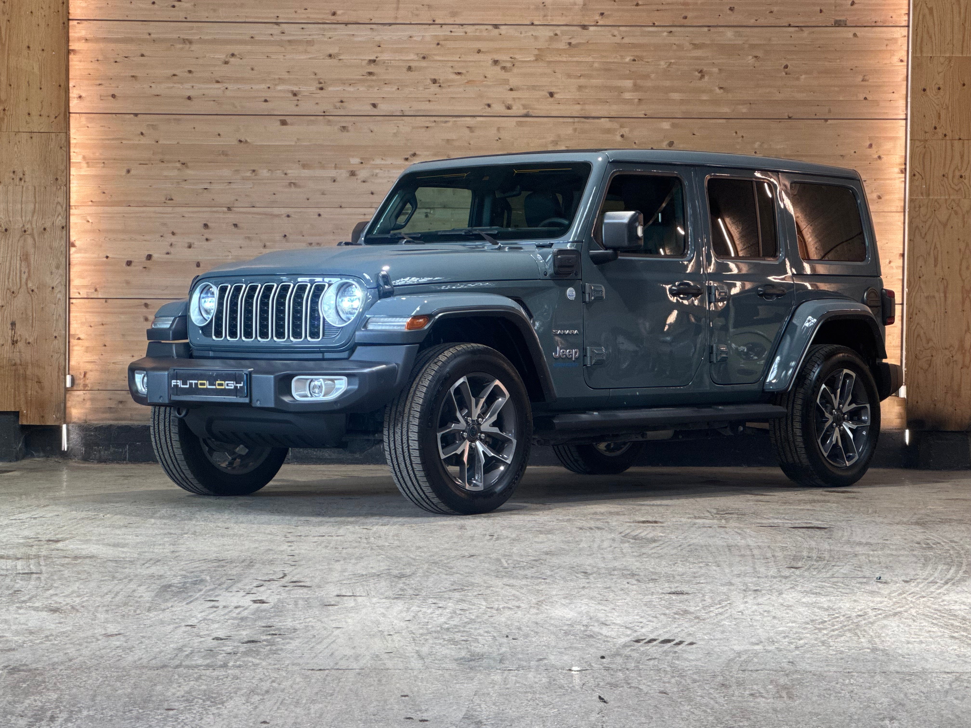 Jeep Wrangler 4xe Sahara