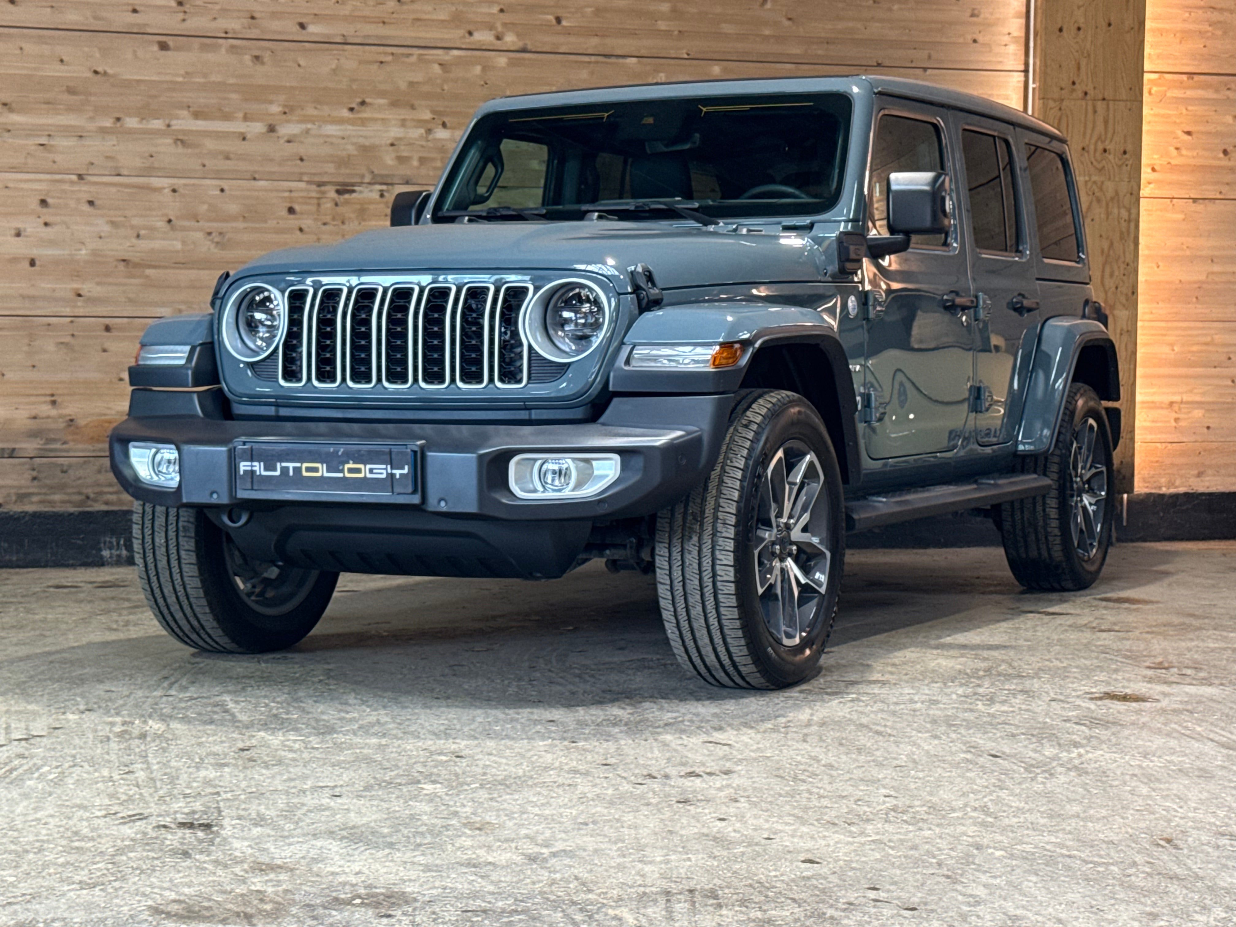 Jeep Wrangler 4xe Sahara