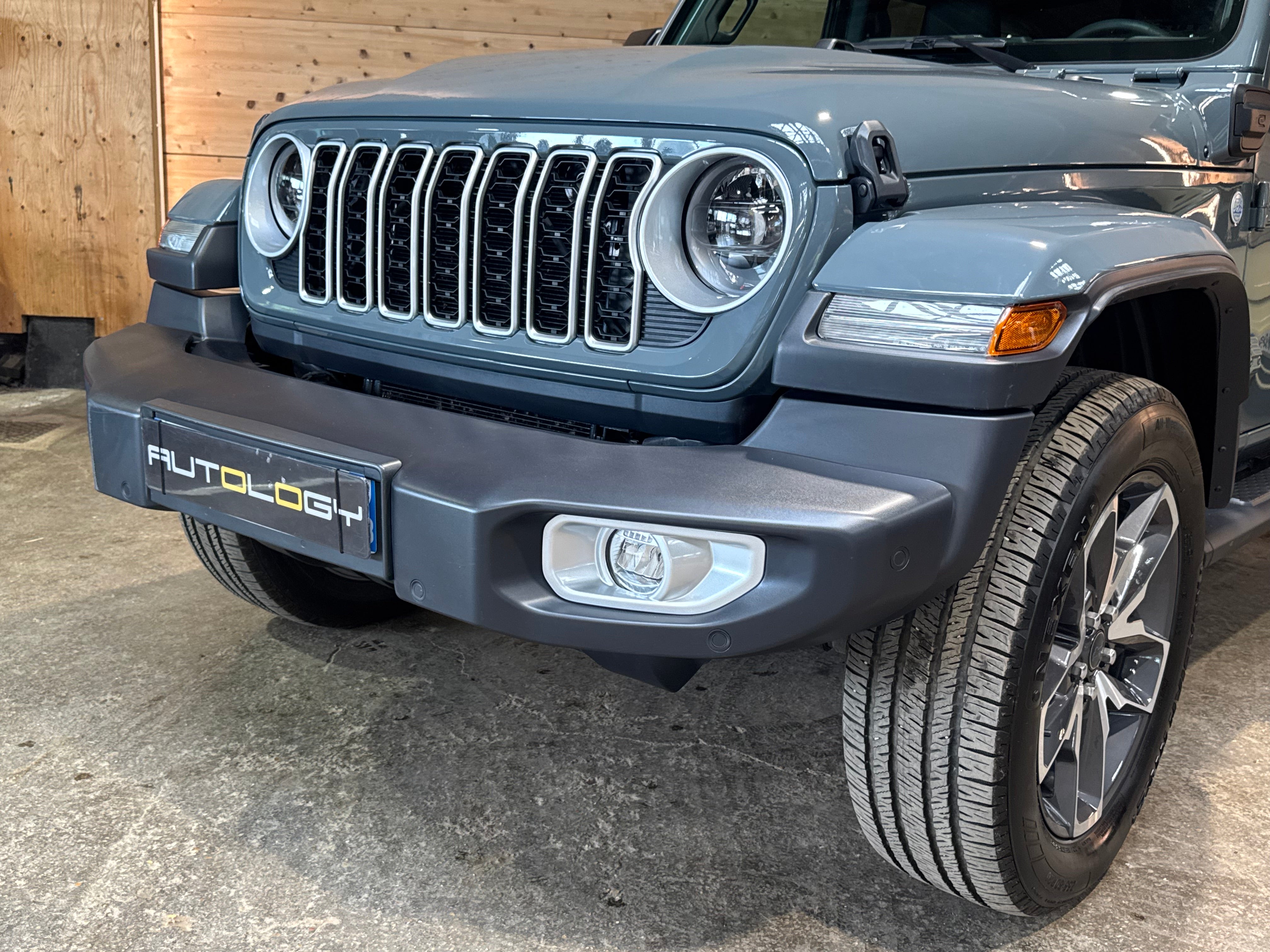 Jeep Wrangler 4xe Sahara
