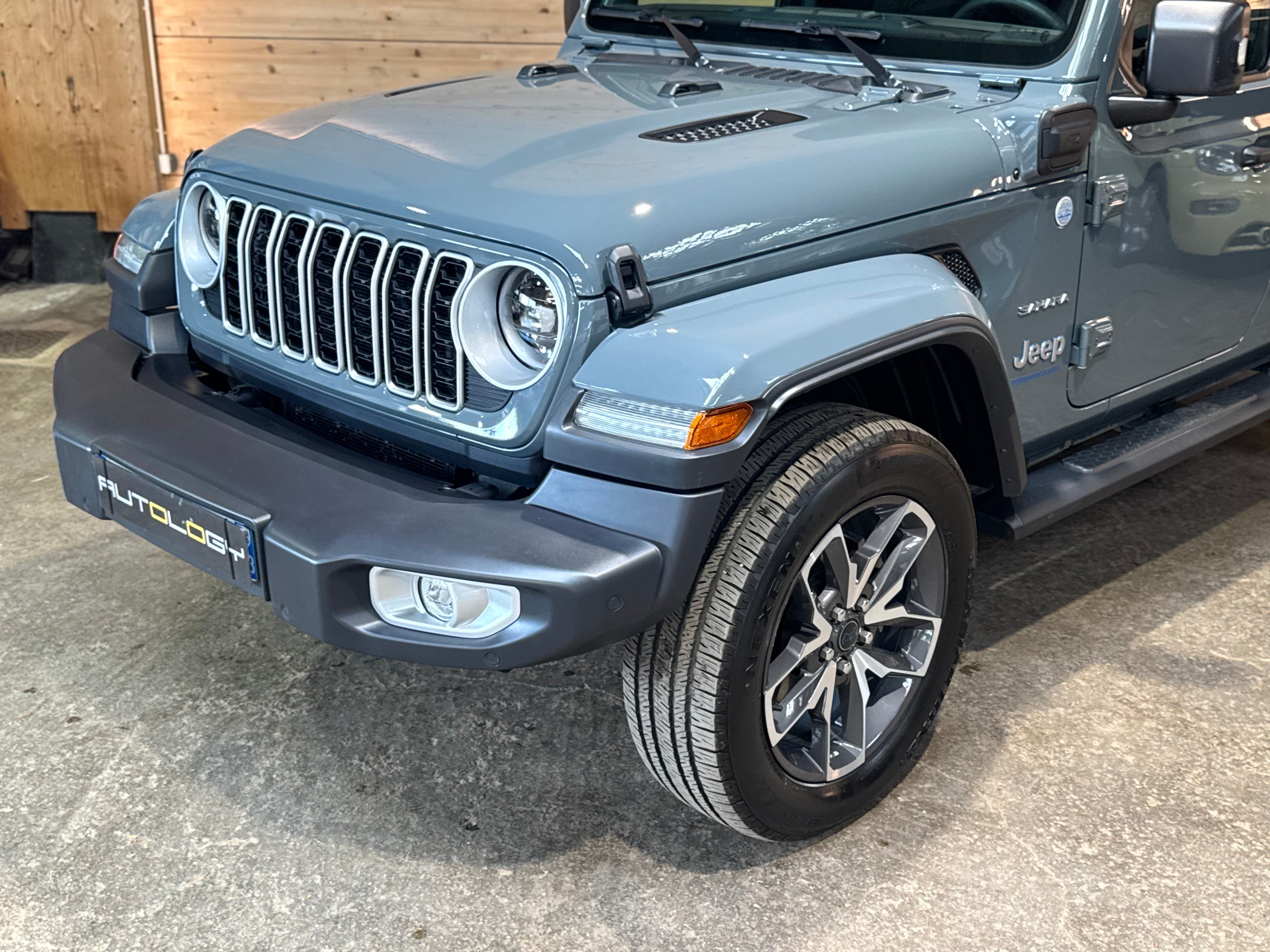 Jeep Wrangler 4xe Sahara